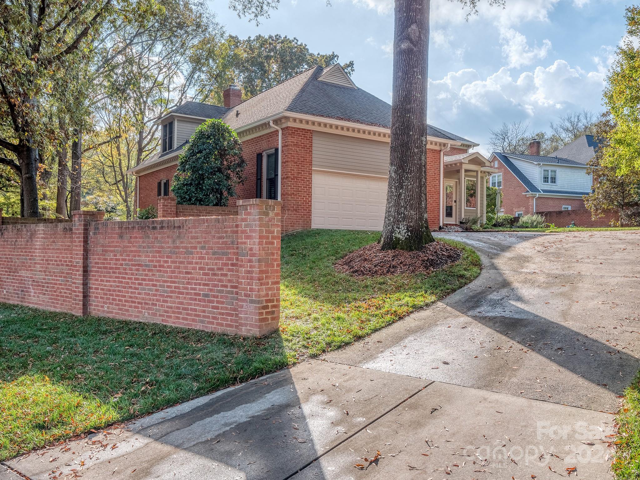 Quail Hollow - Residential