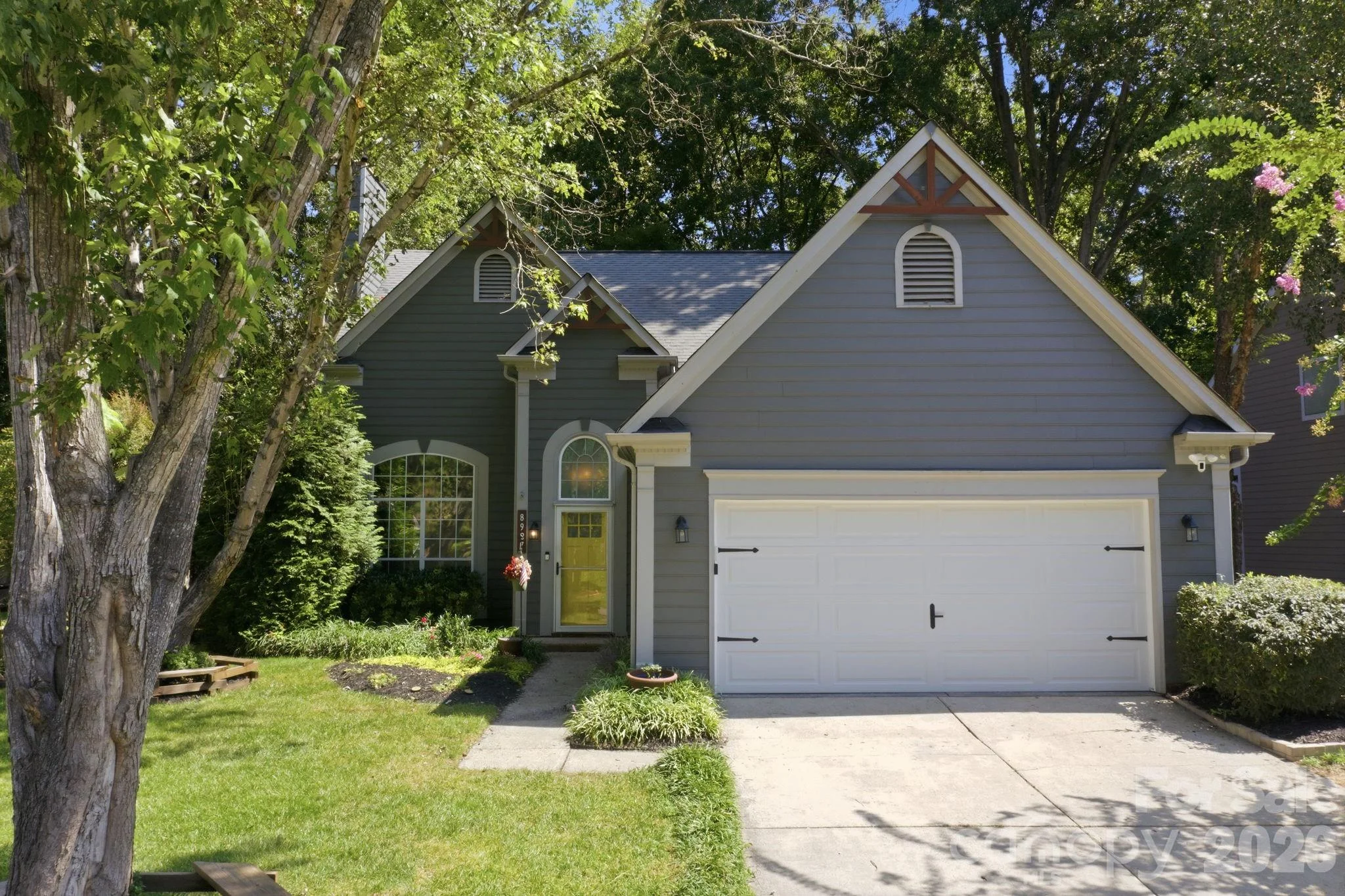 8927 Raven Park Drive, Charlotte, NC, 28216