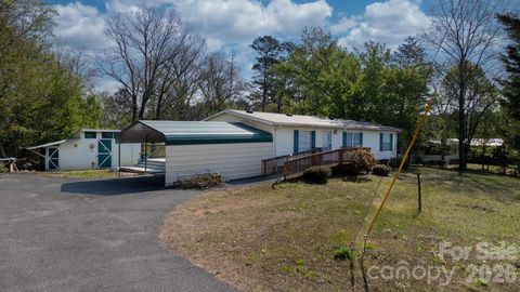 Photo of 7911 Bailey Road, Connelly Springs, NC 26812 (MLS # 4362941)