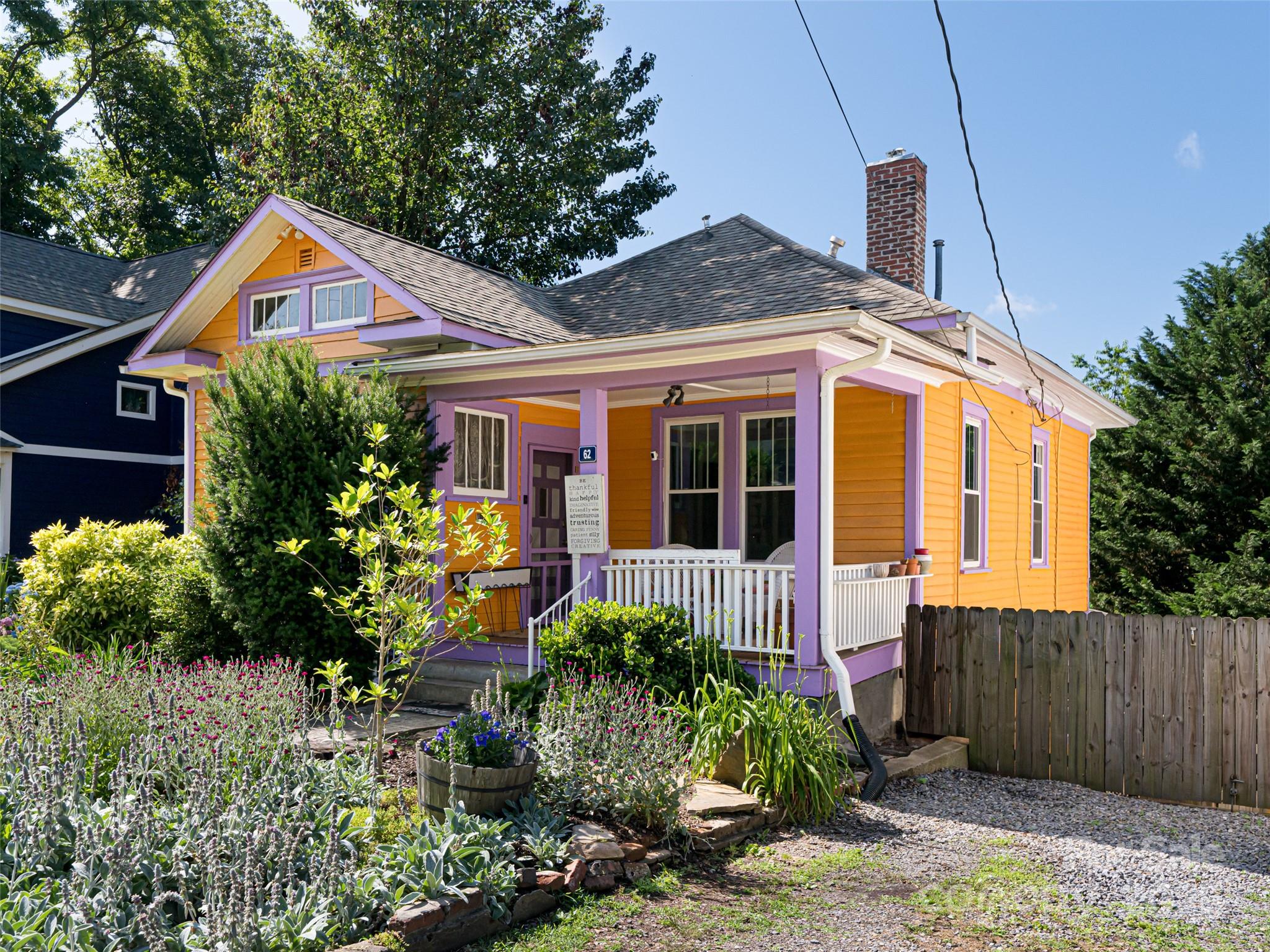 62 Bartlett Street