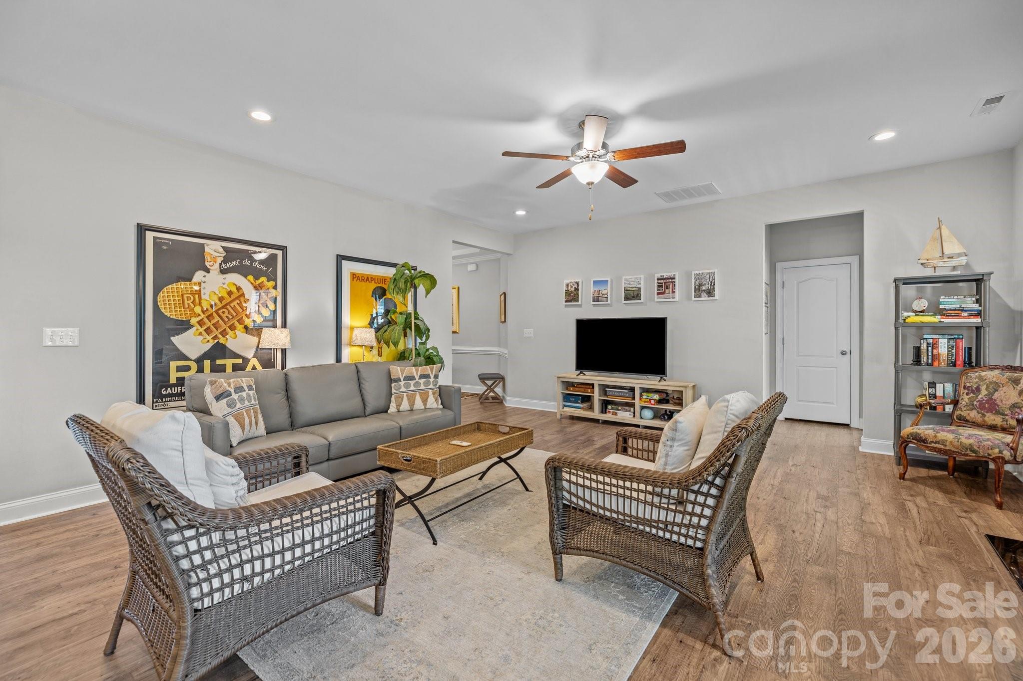Palm Tree Cove II - Residential