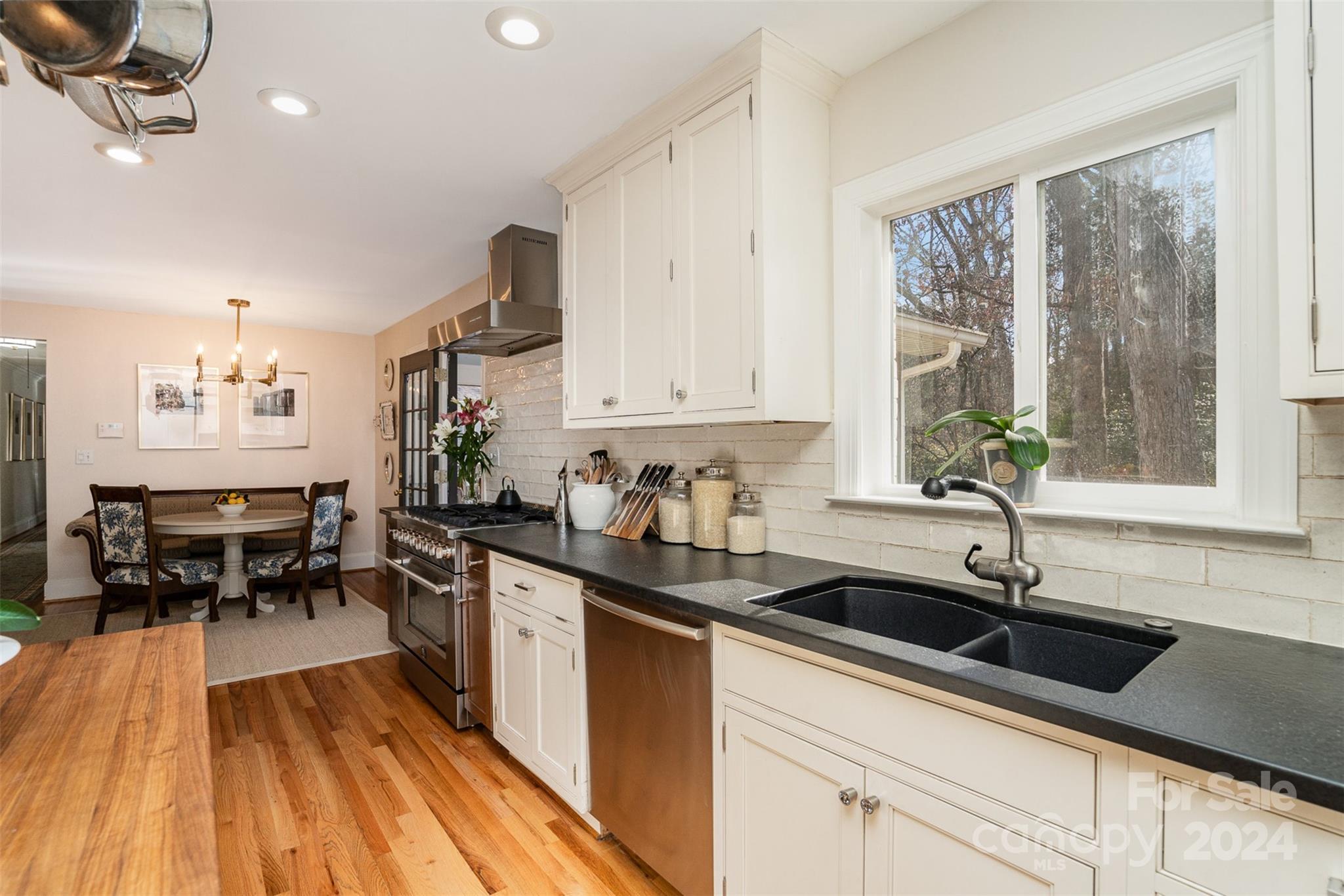 Mammoth Oaks - Residential