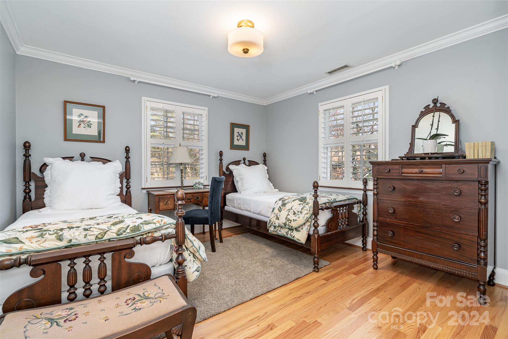 Mammoth Oaks - Residential