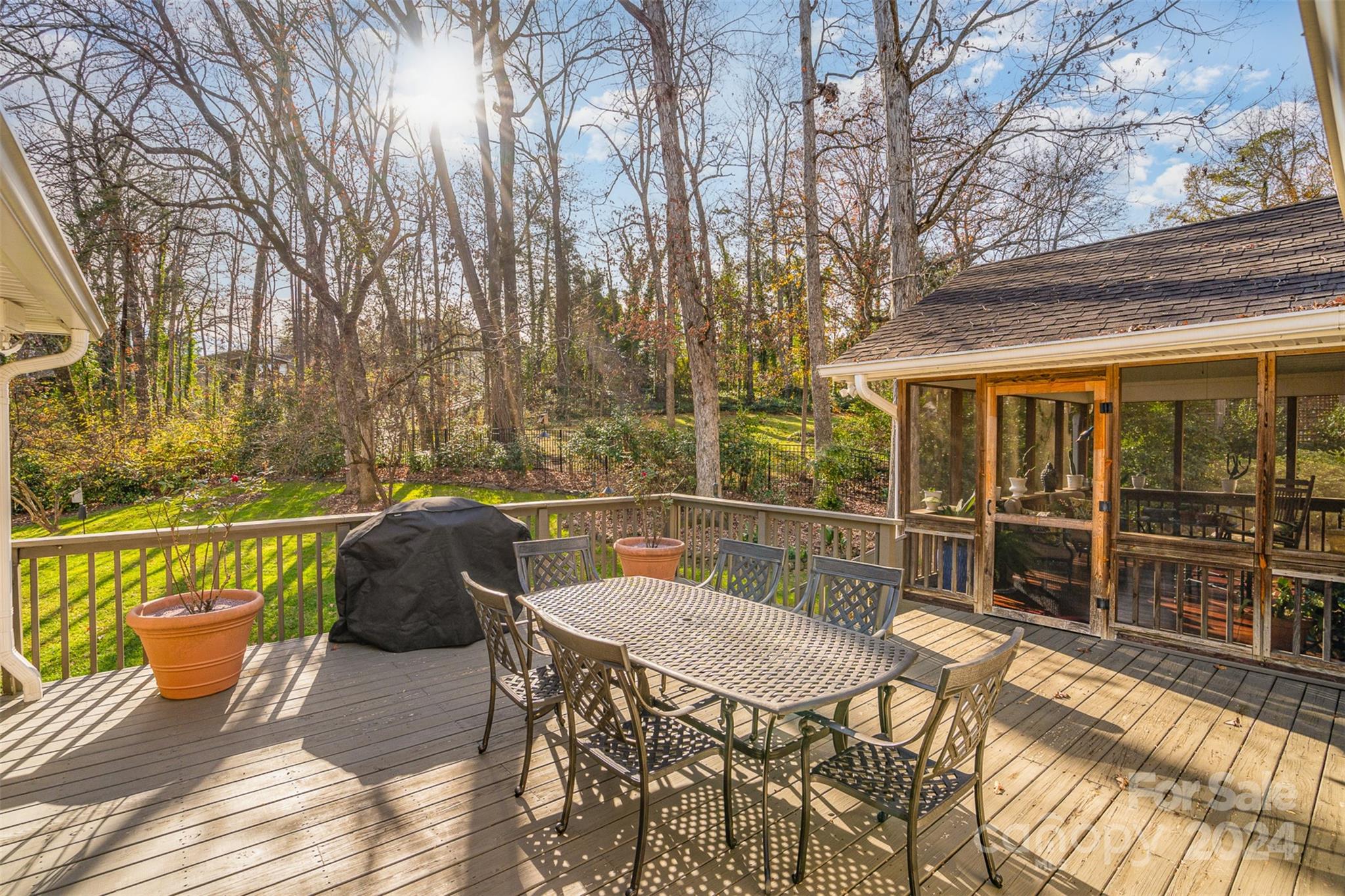 Mammoth Oaks - Residential