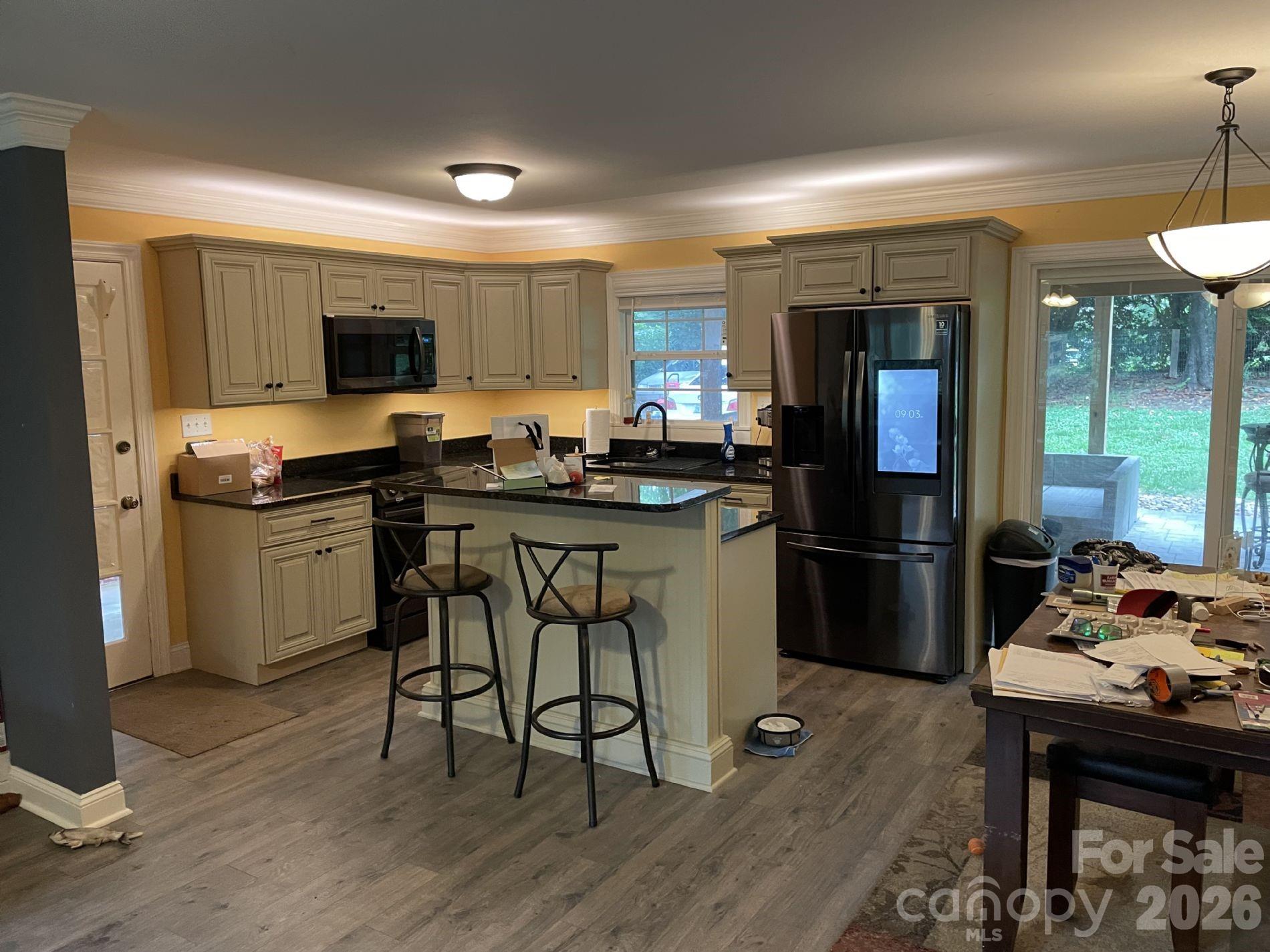 514 Crestview Drive
