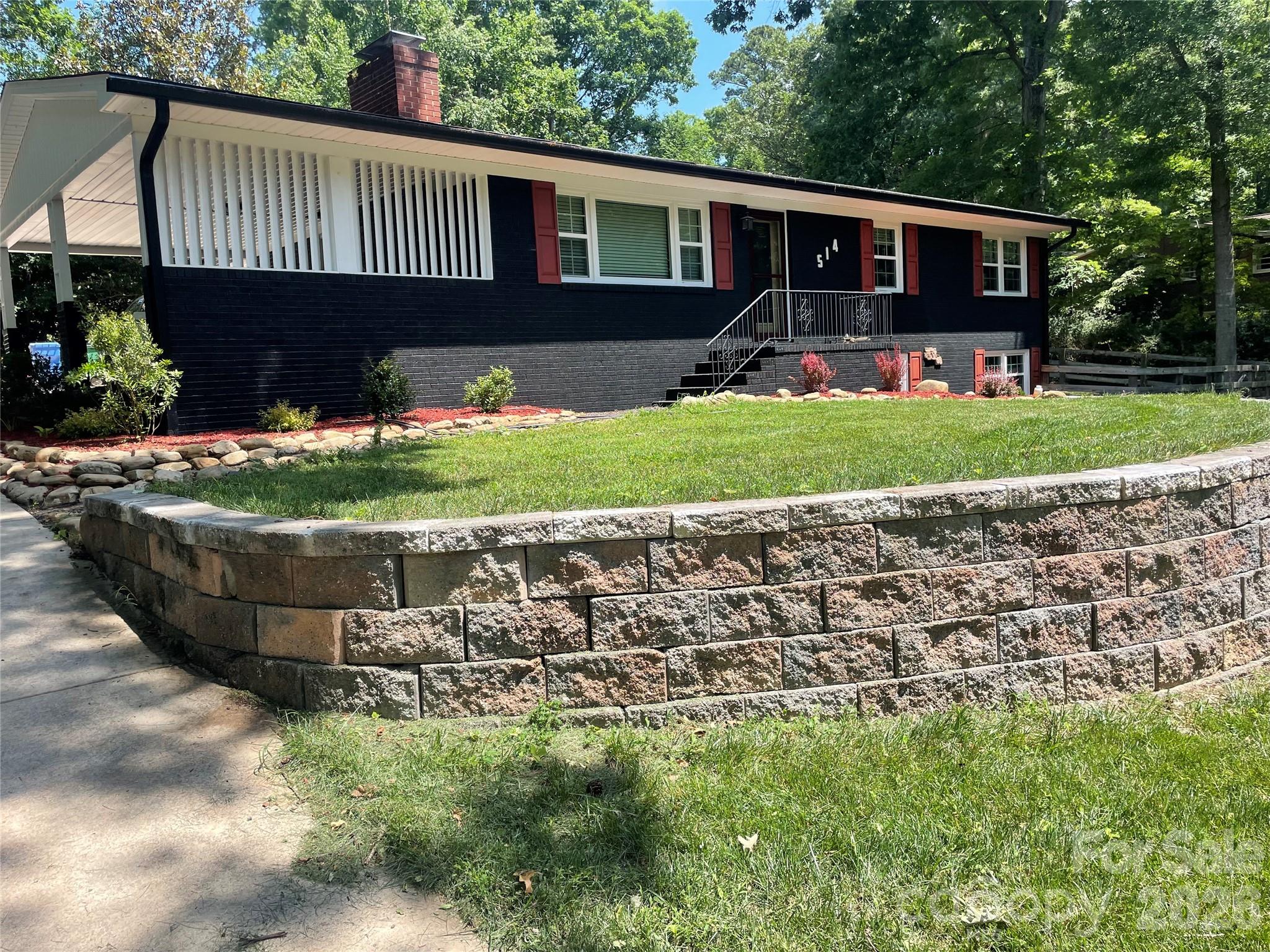 514 Crestview Drive