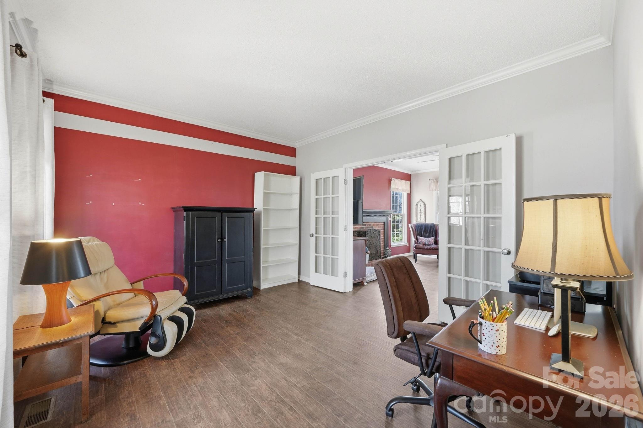 242 Windsor Forest Circle