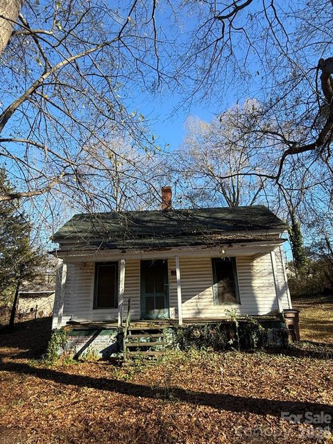 701 Live Oak Street Shelby NC 28150