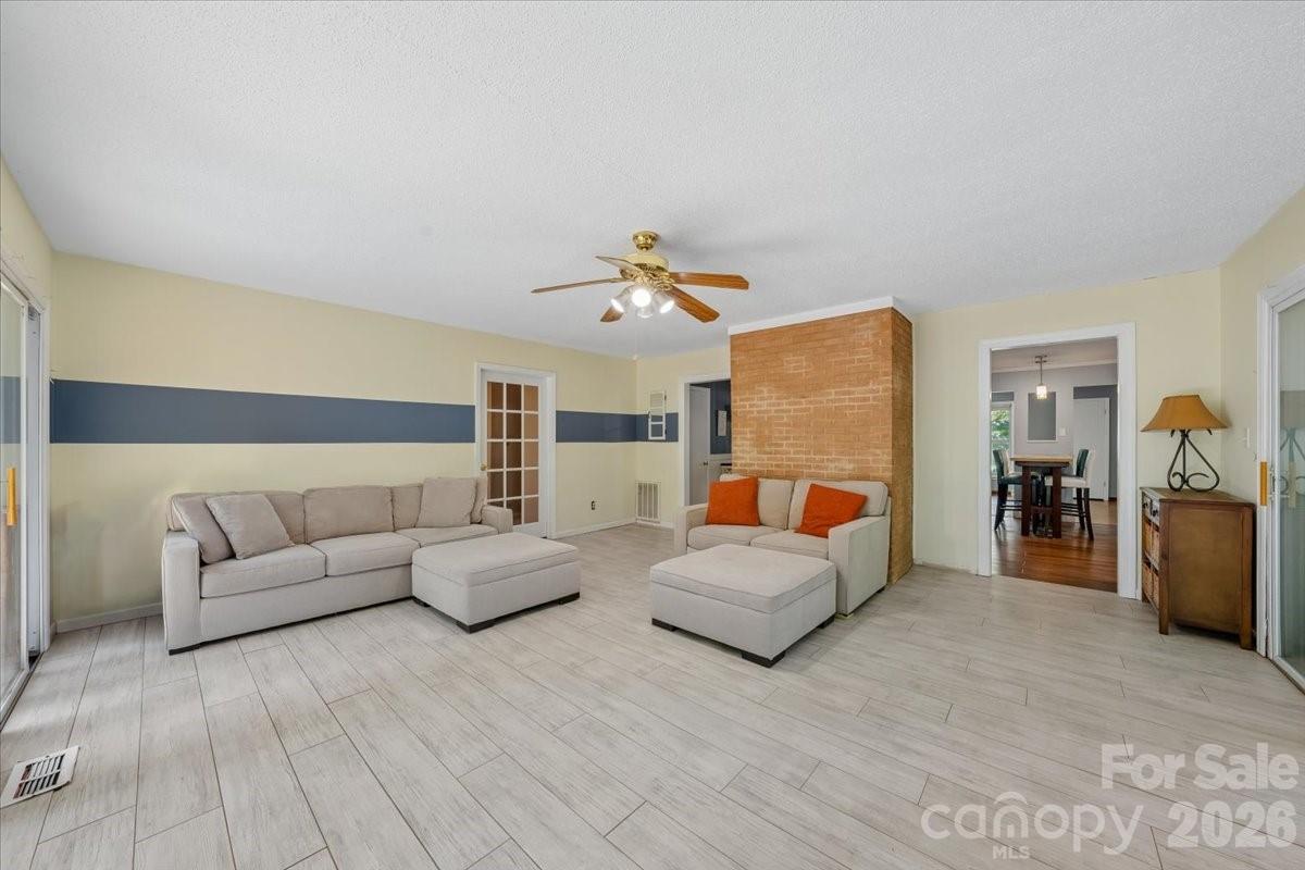 Foxwood - Residential