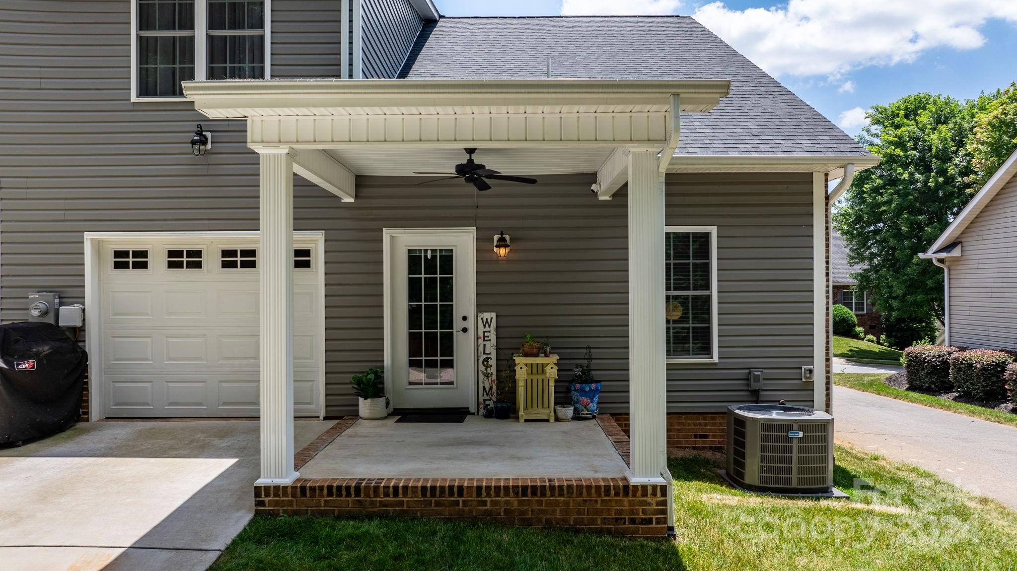 Thornbury Village - Residential