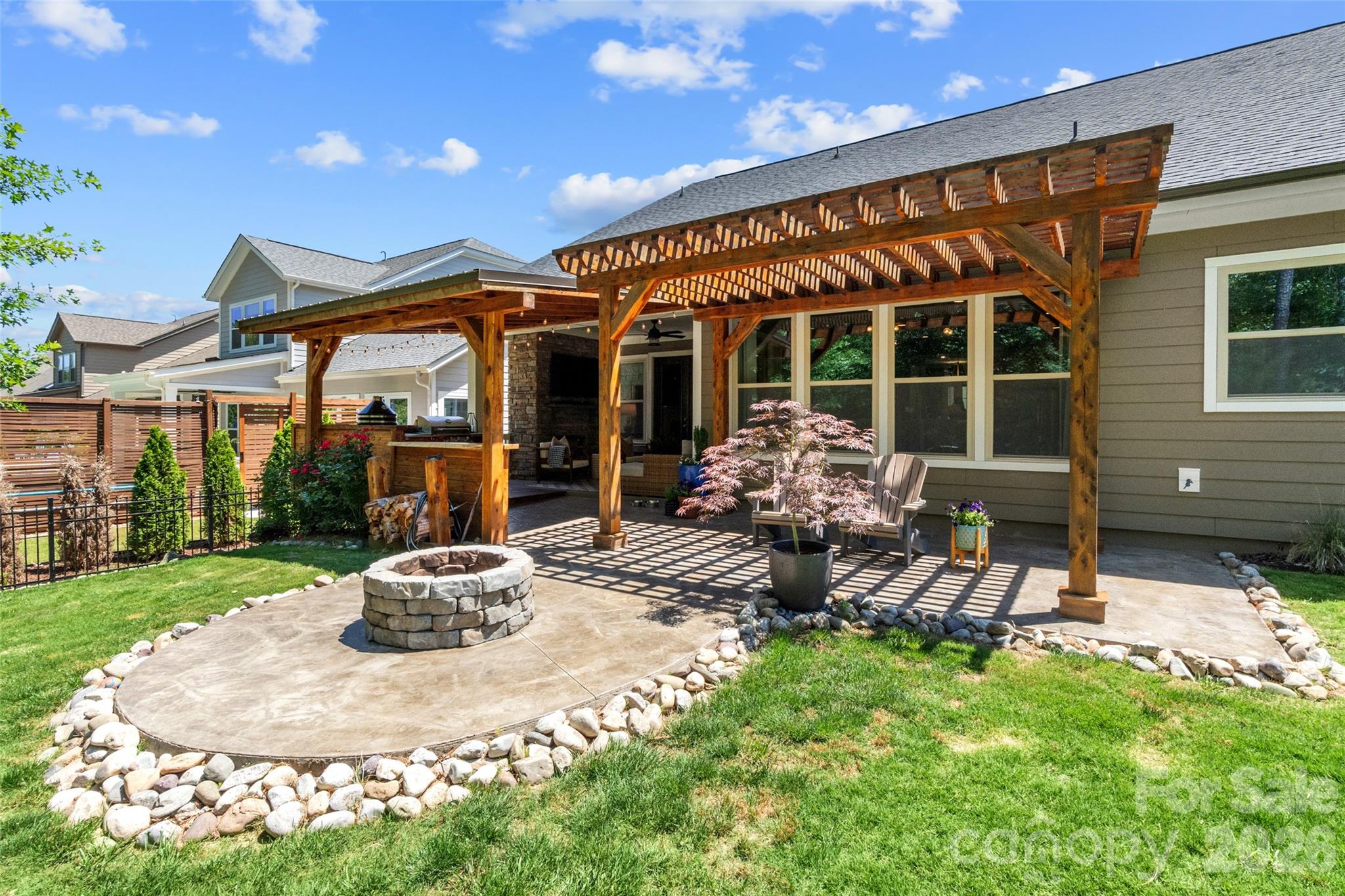 Paddlers Cove - Residential