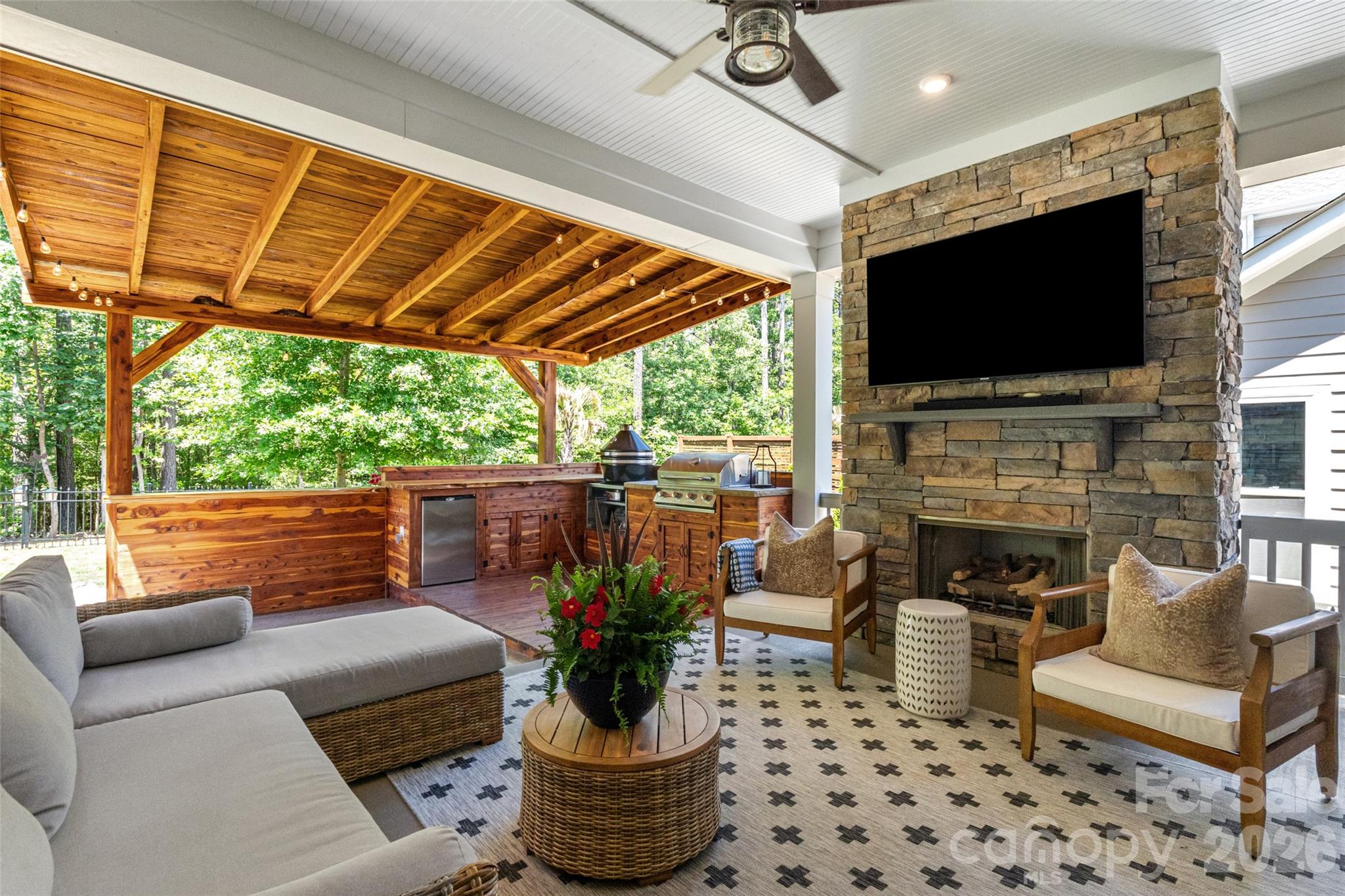 Paddlers Cove - Residential