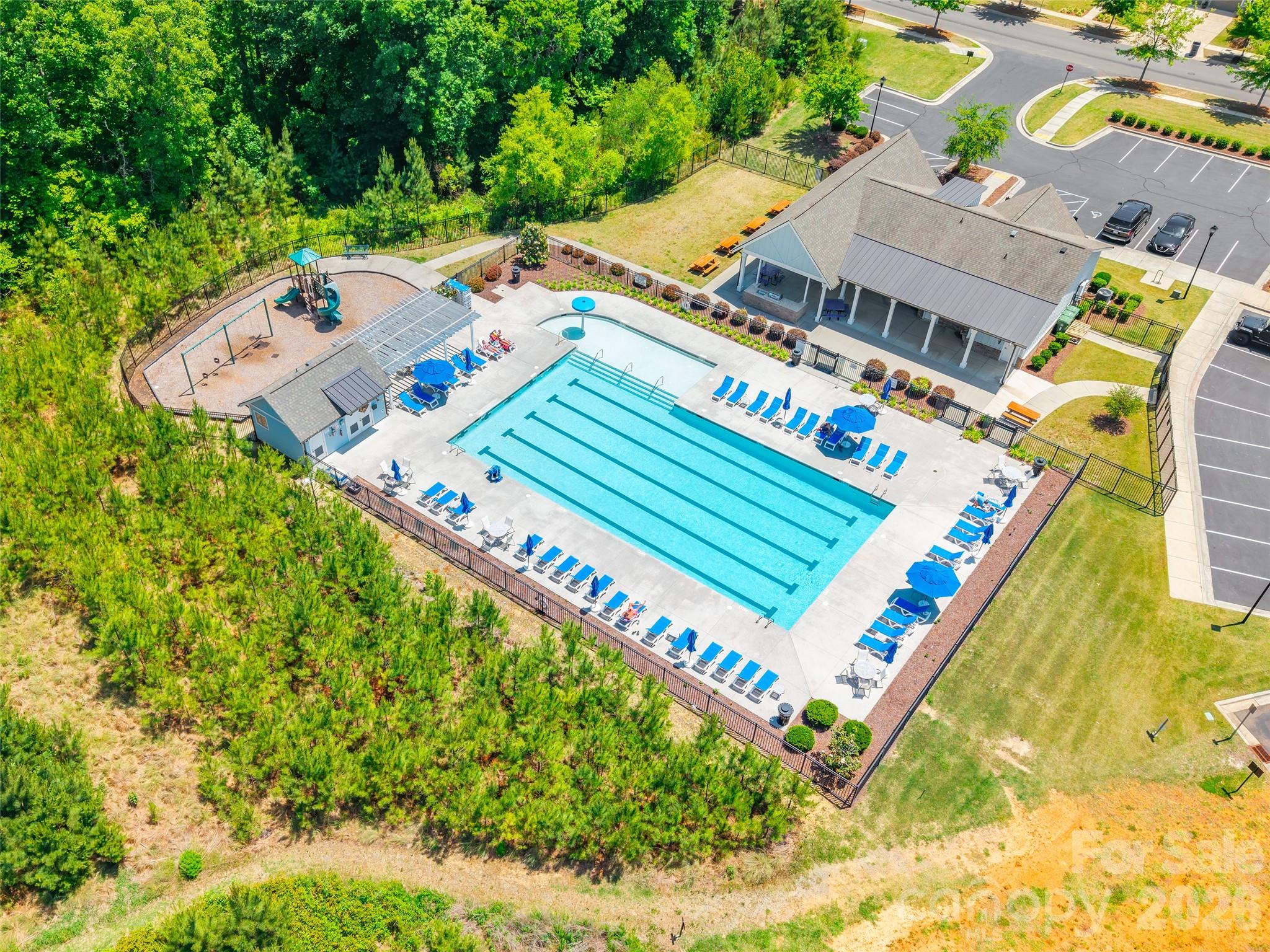 Paddlers Cove - Residential