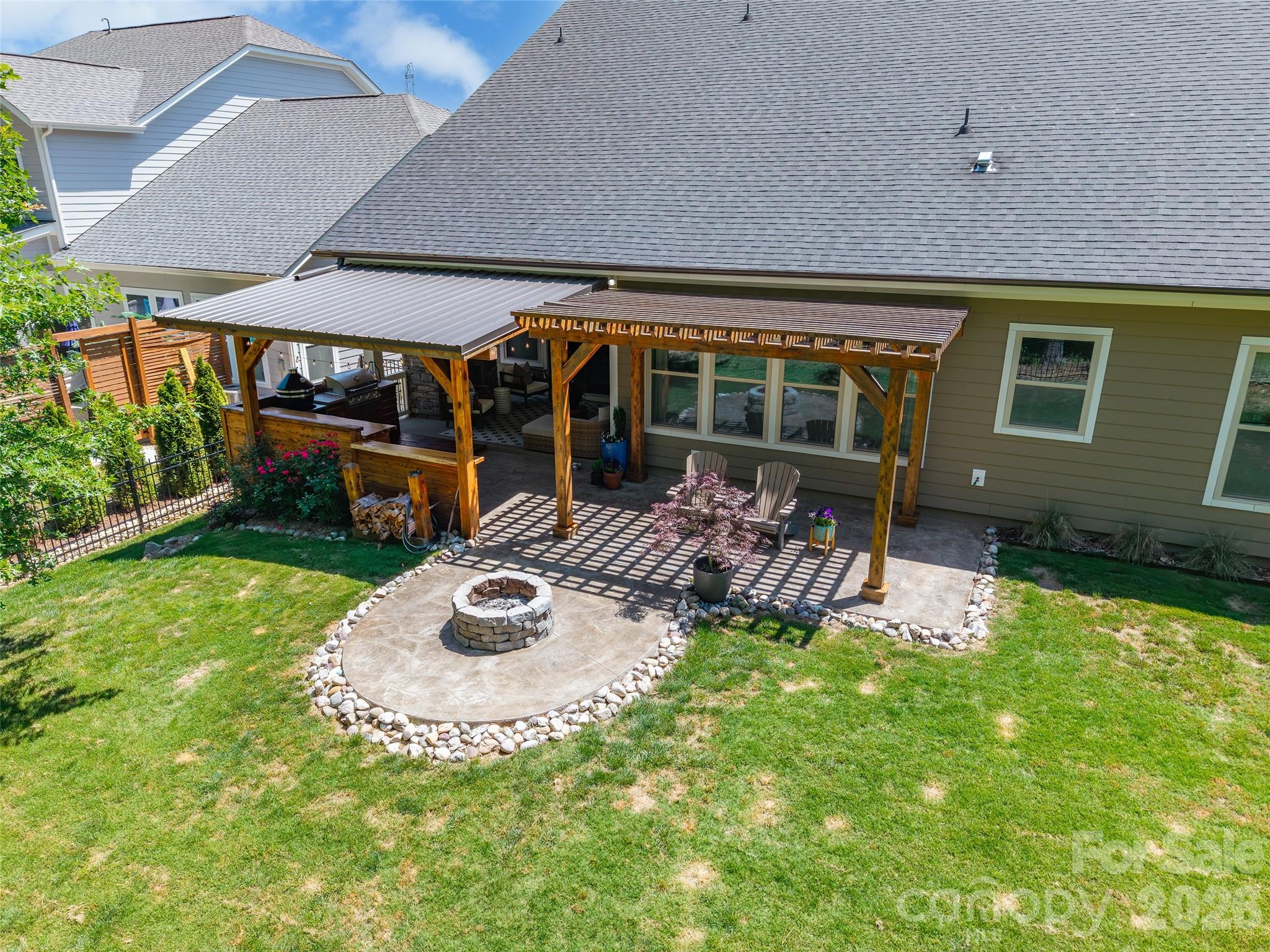 Paddlers Cove - Residential