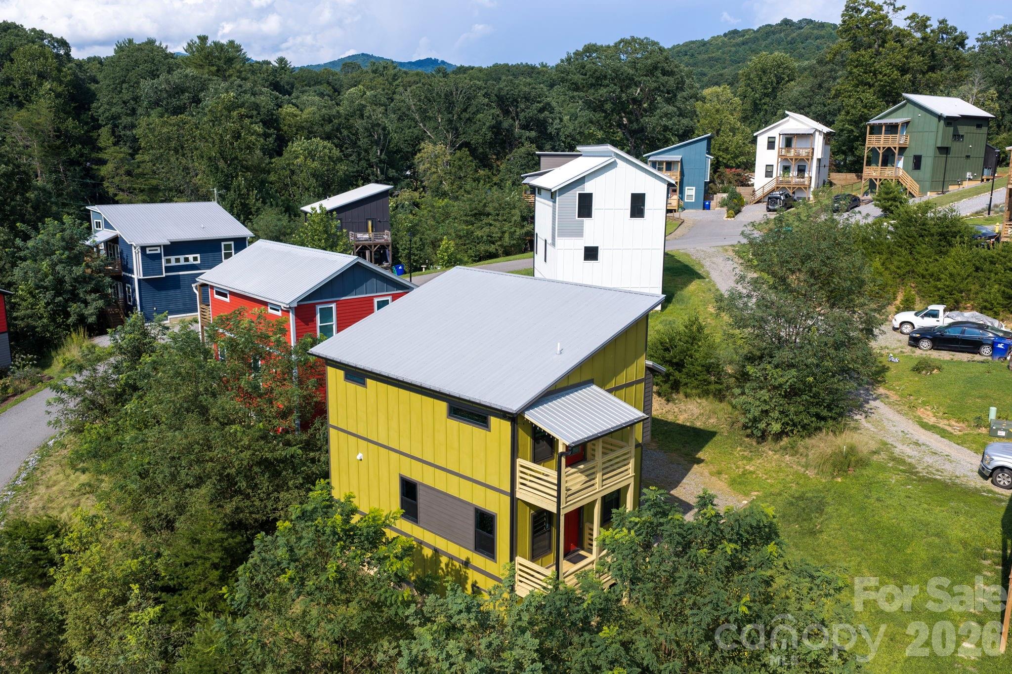 613 Salem Heights Lane