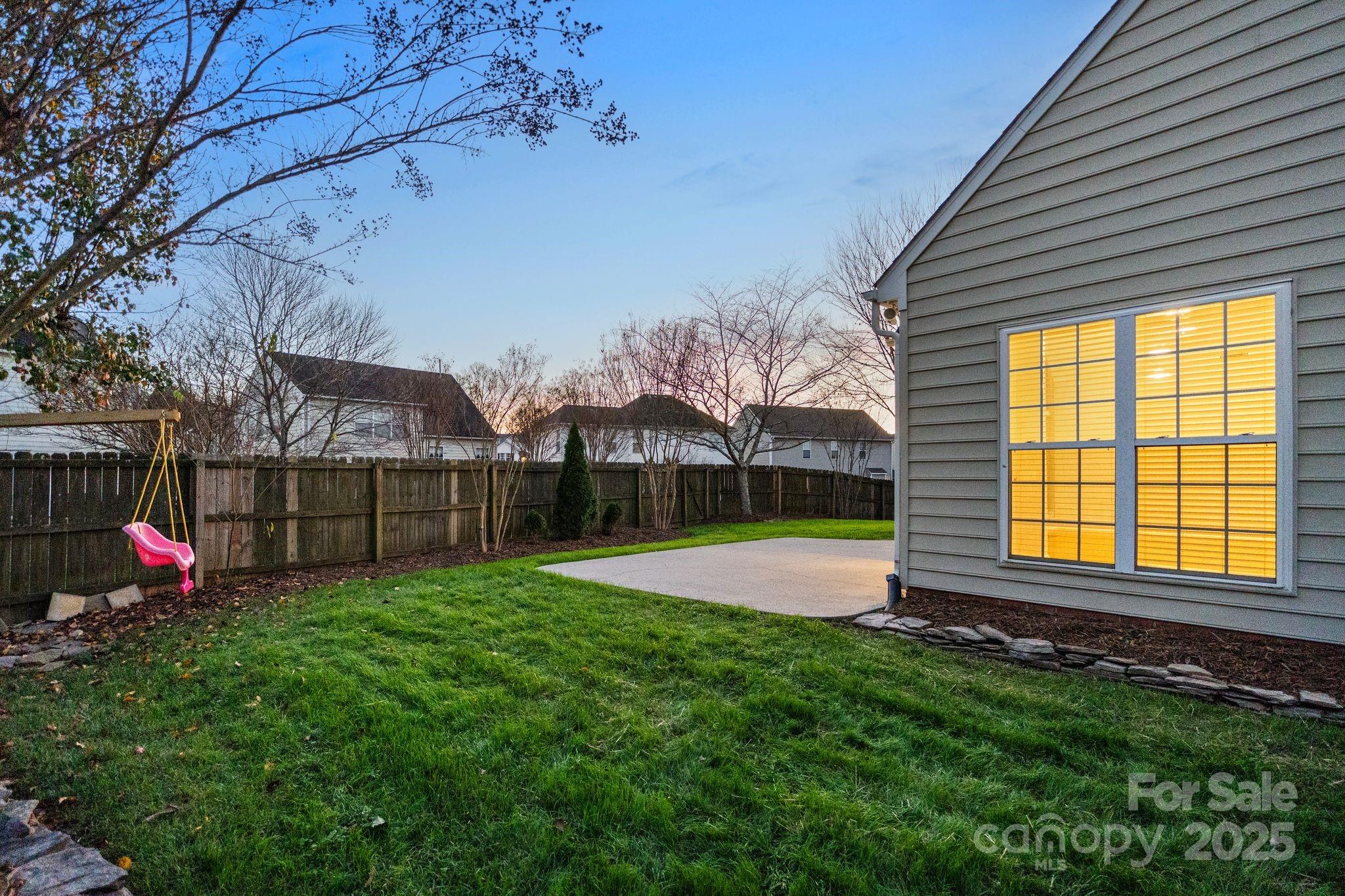 8937 Coppermine Lane