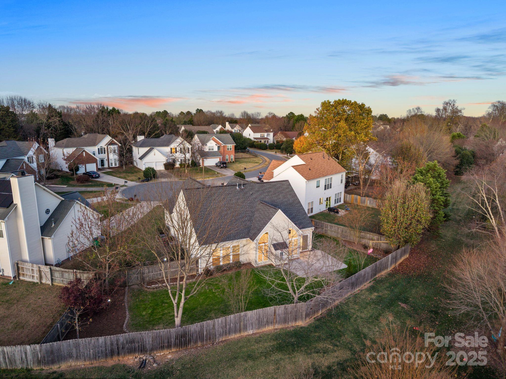 8937 Coppermine Lane