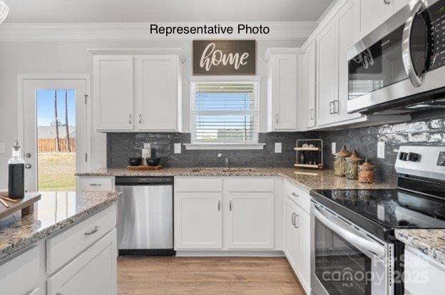5519 Arnold Way