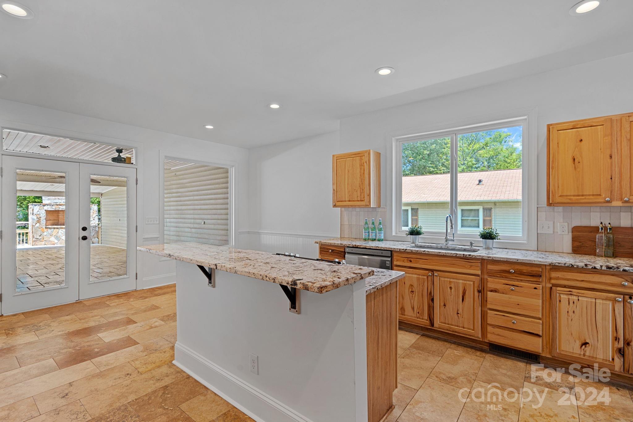 Riverfront - Residential