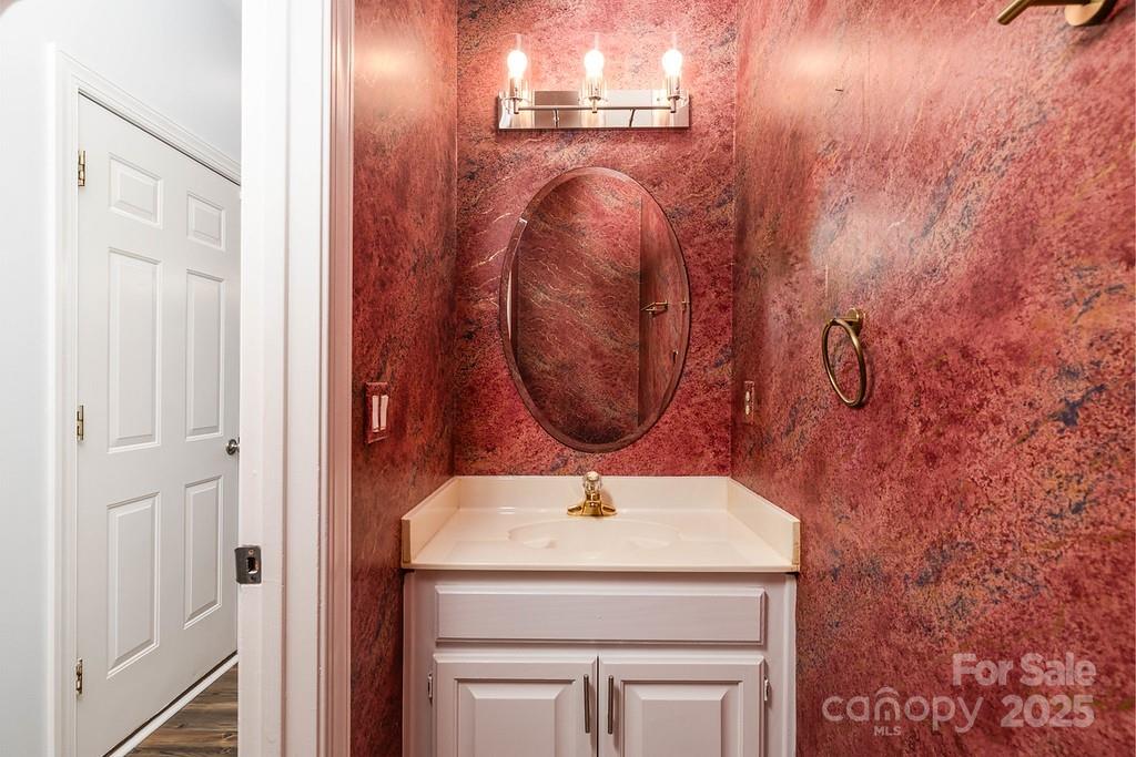 Davis Lake - Residential