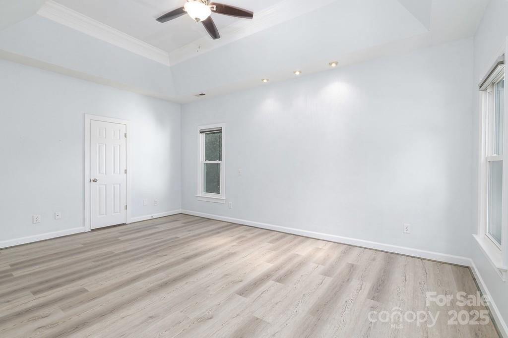 Davis Lake - Residential