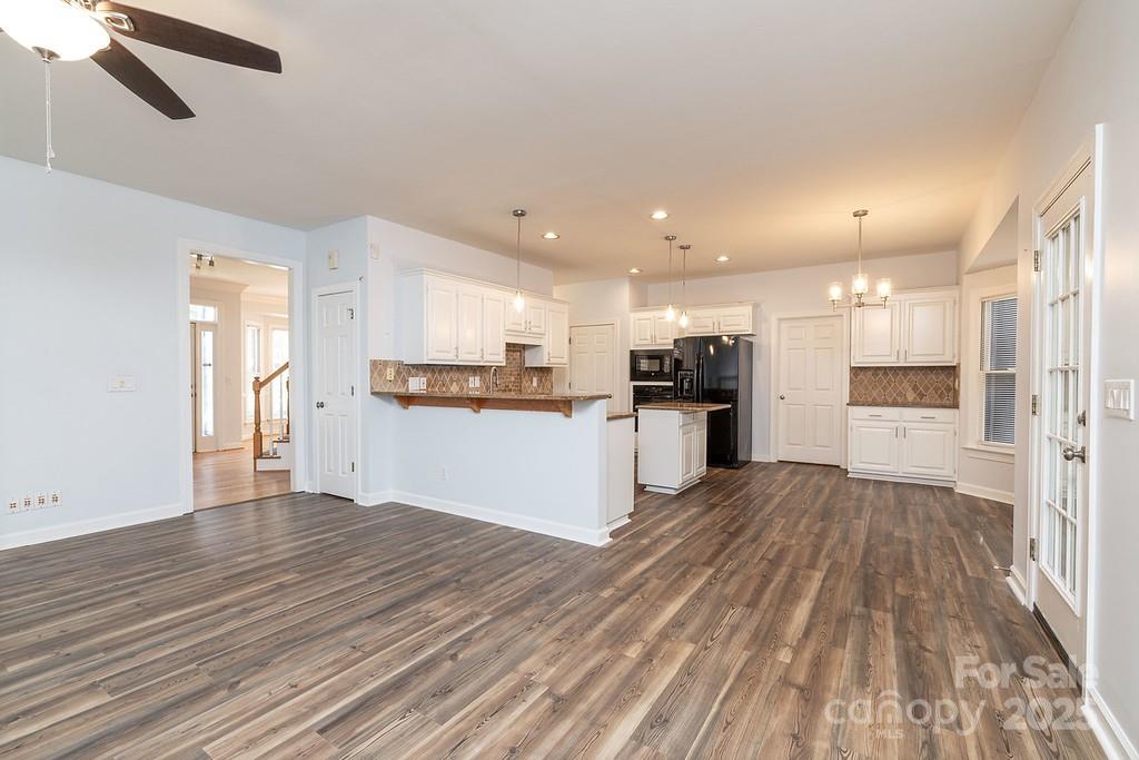 Davis Lake - Residential