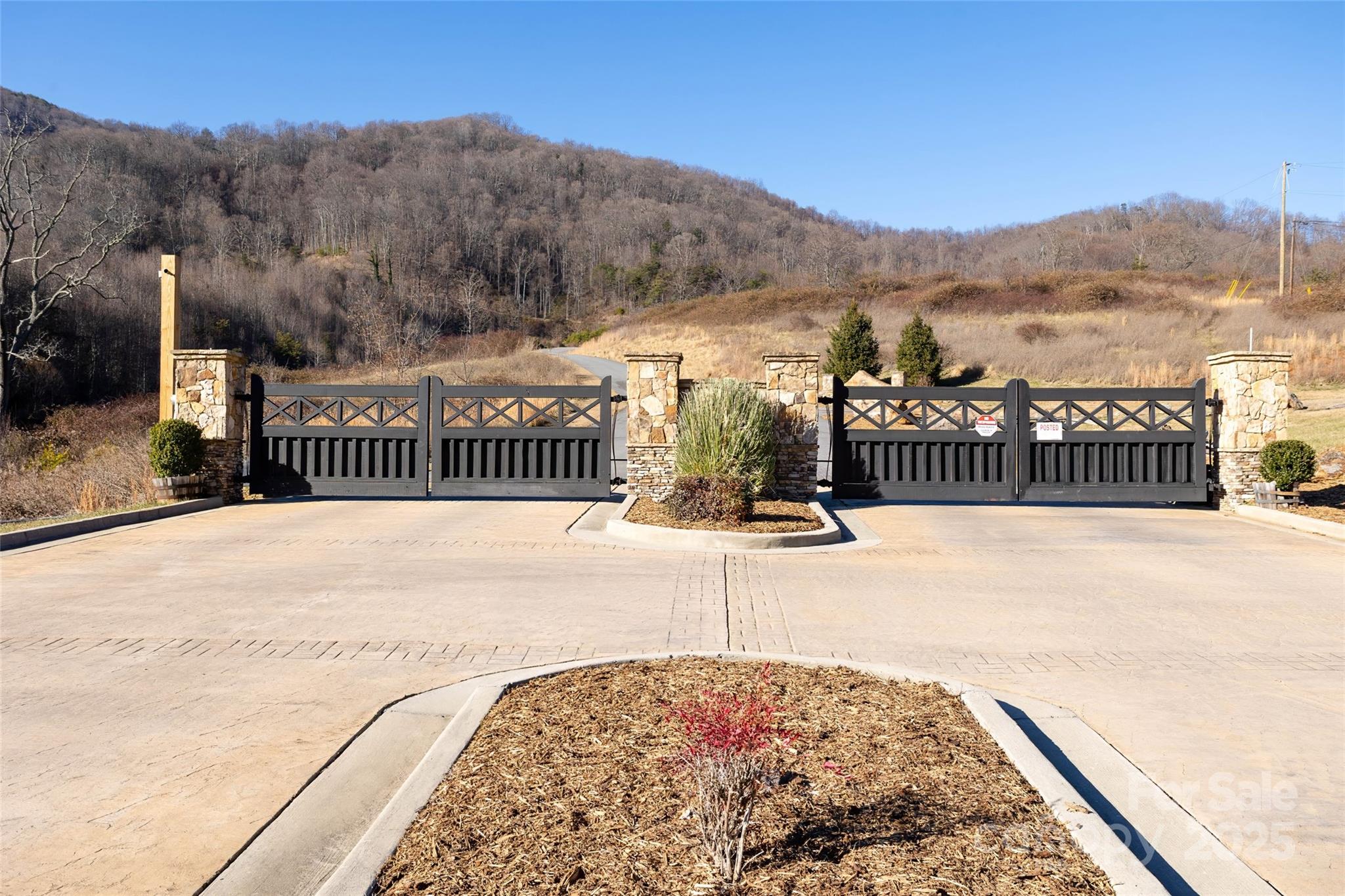 The Summit of Asheville - Land