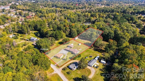 Photo of 1430 25th Street NE, Hickory, NC 28601 (MLS # 4438292)