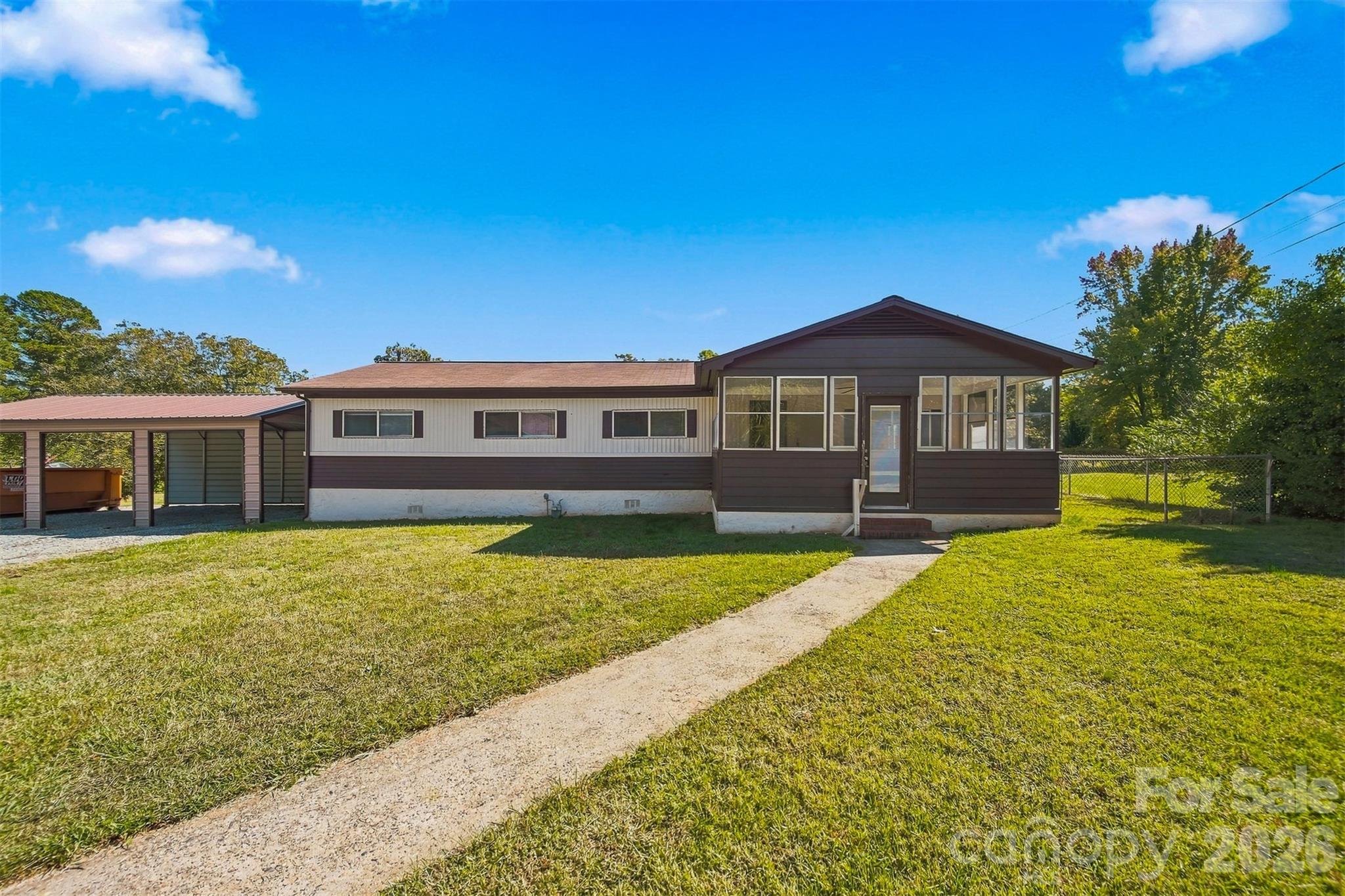 1430 25th Street NE