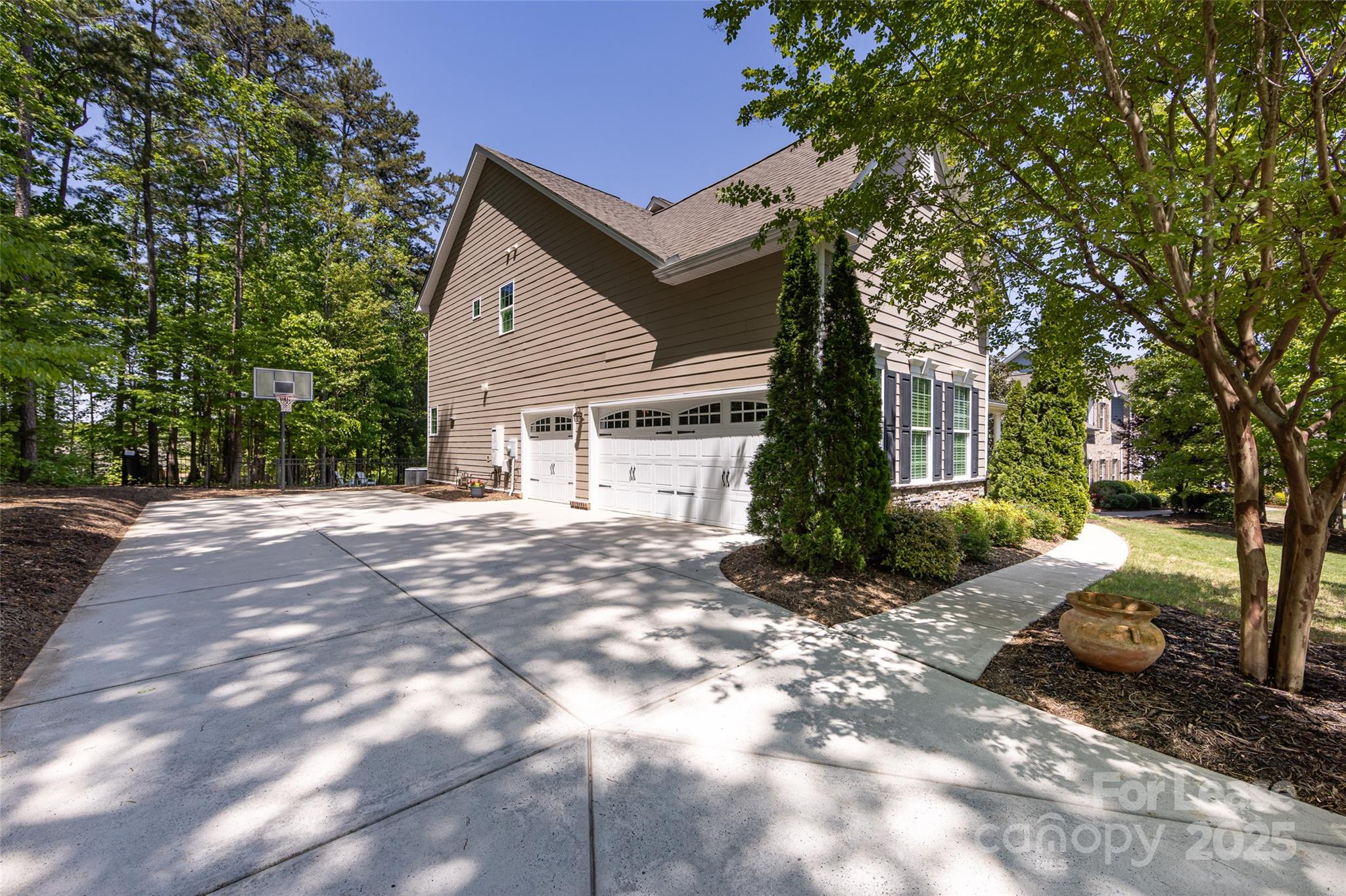 Summerwood - Residential Lease