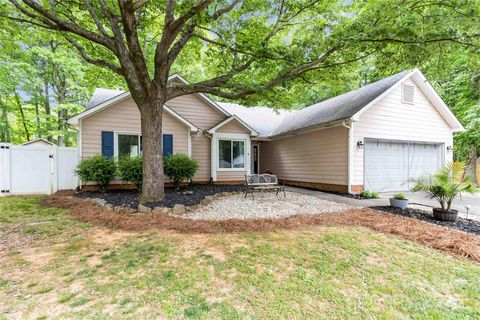 6736 Raeburn Lane Charlotte NC 28227