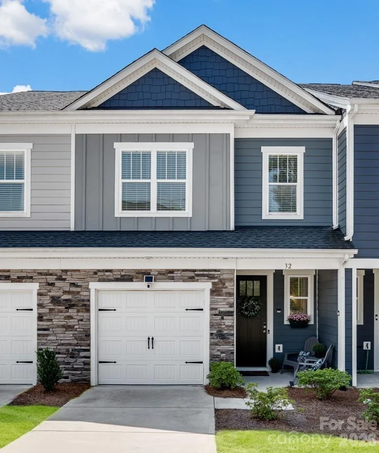 32 Woodsdale Place SE, Concord, NC, 28025