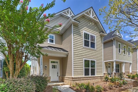 A home in Huntersville