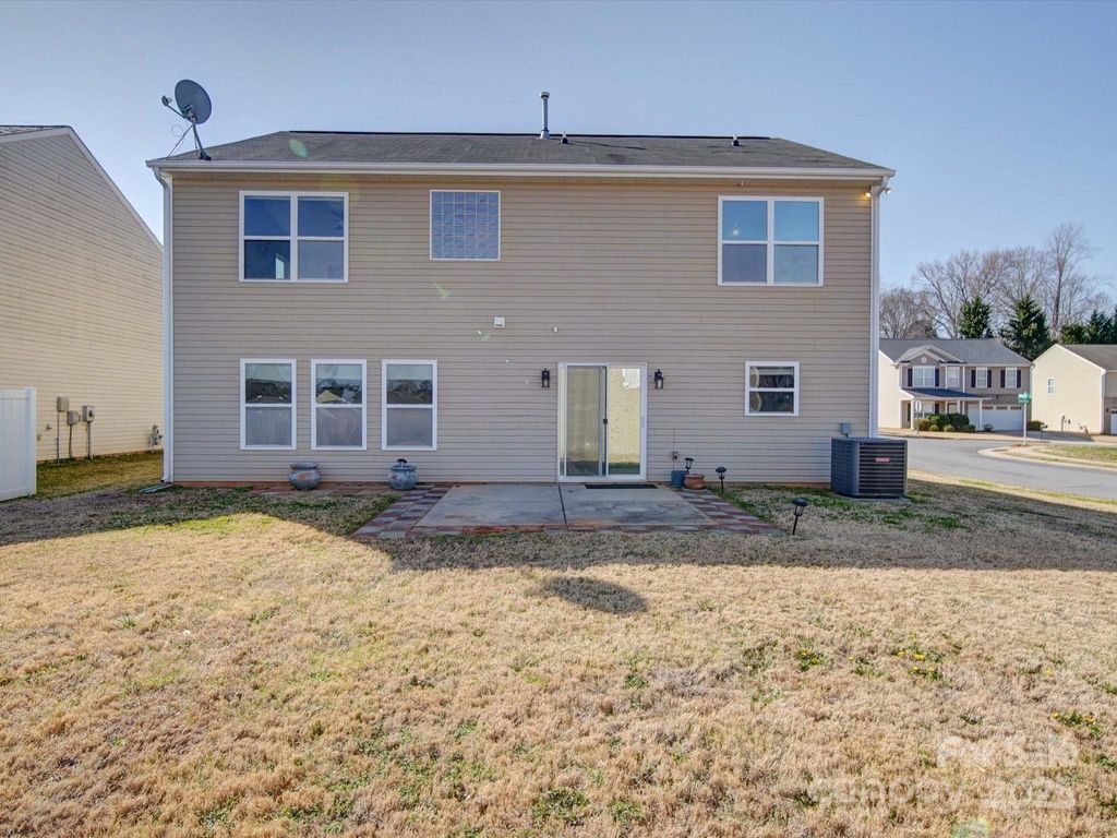 listing image 43