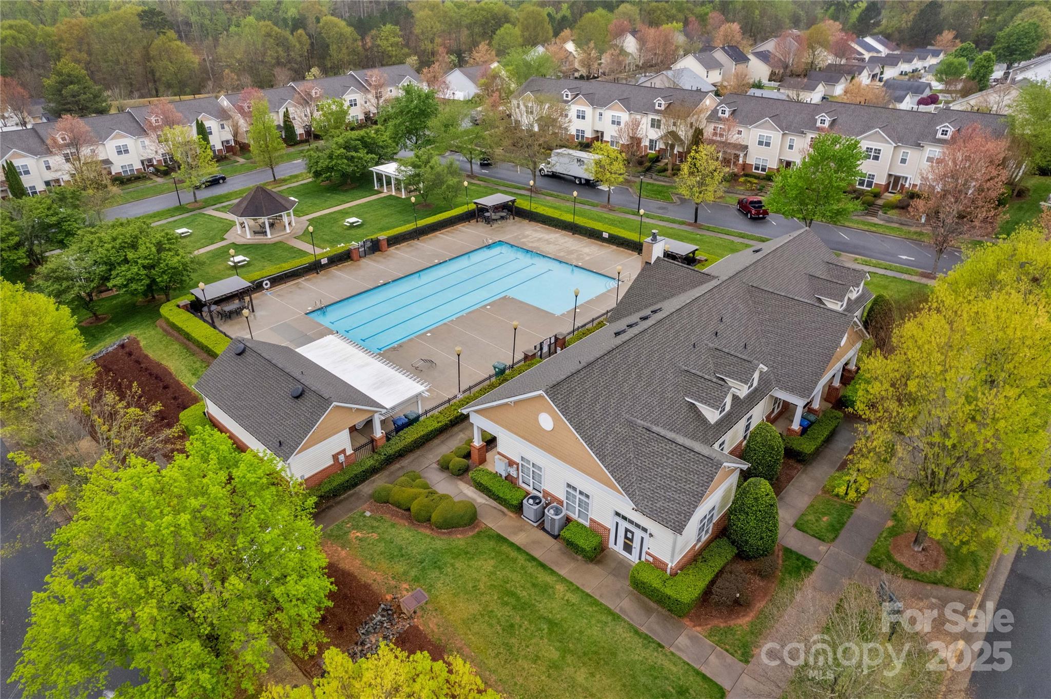 Alexander Chase - Residential