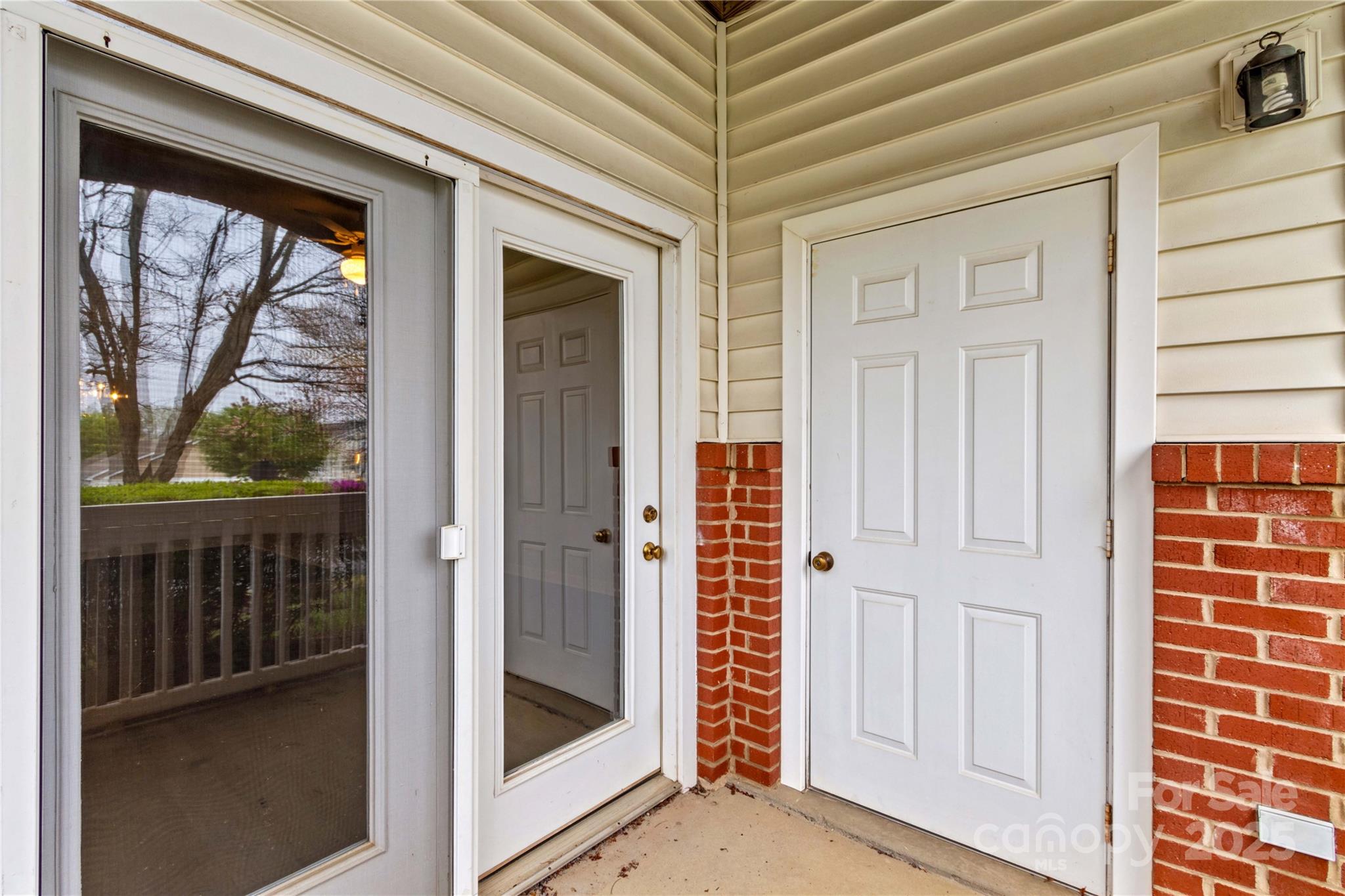 Alexander Chase - Residential