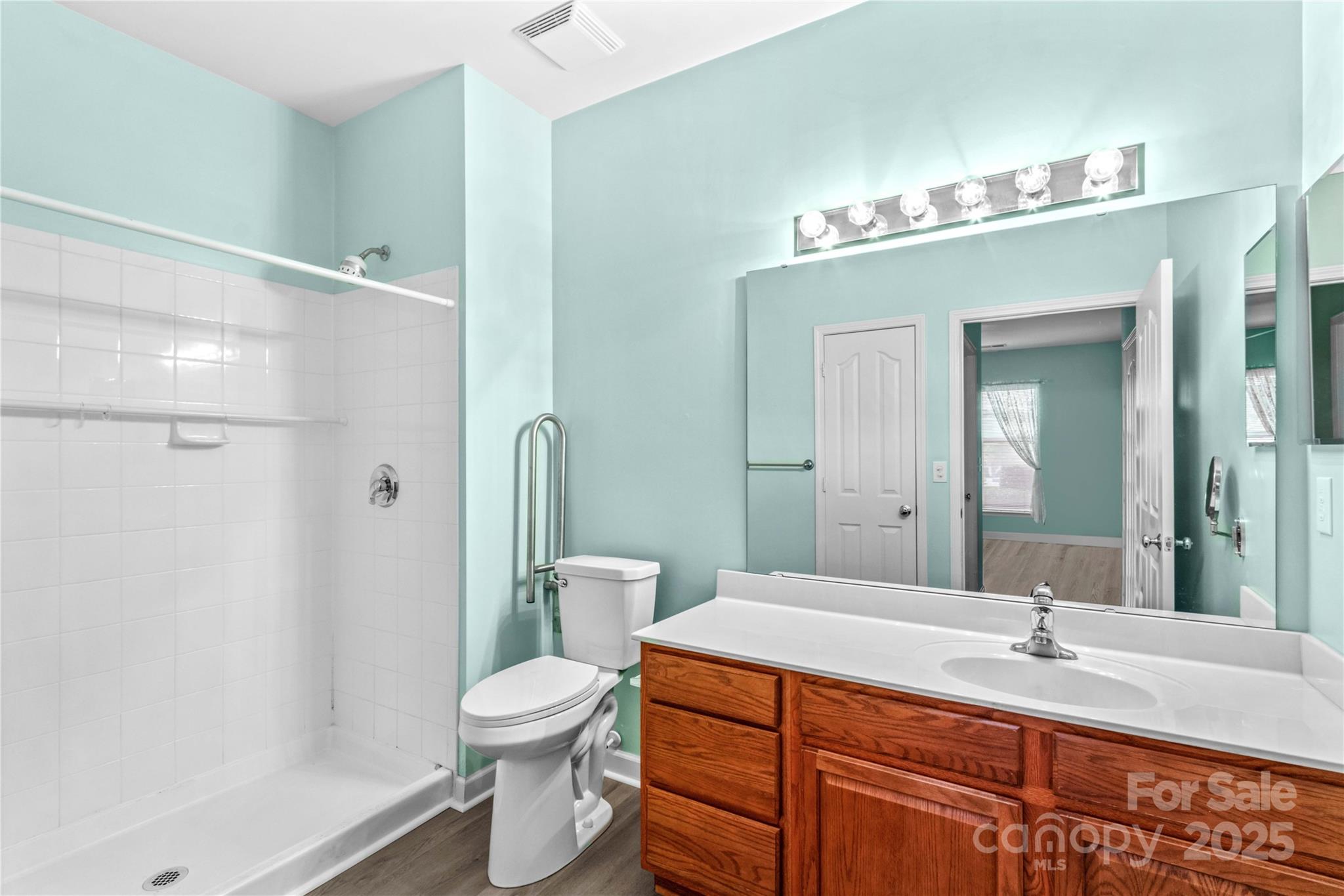 Alexander Chase - Residential