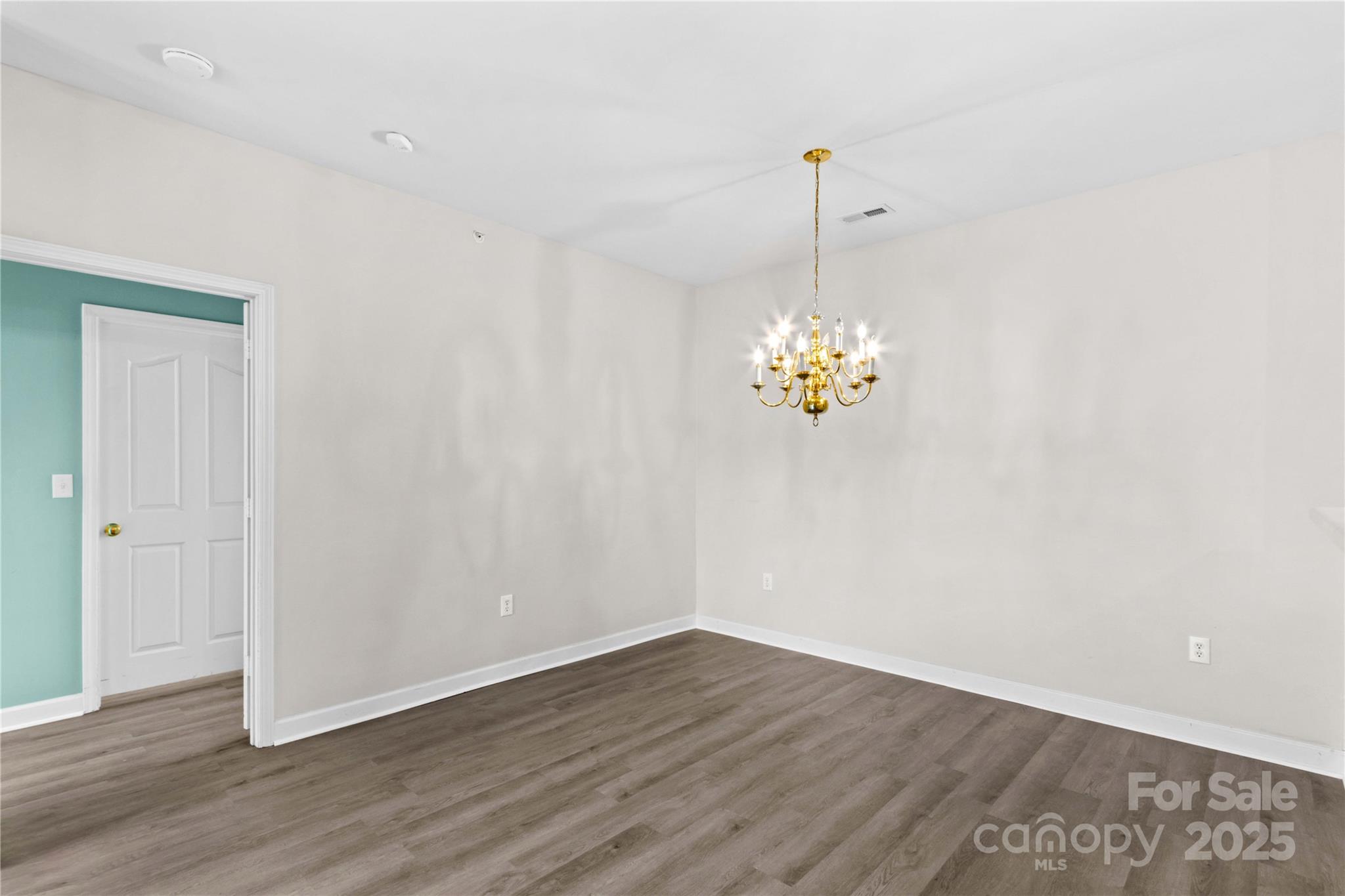 Alexander Chase - Residential