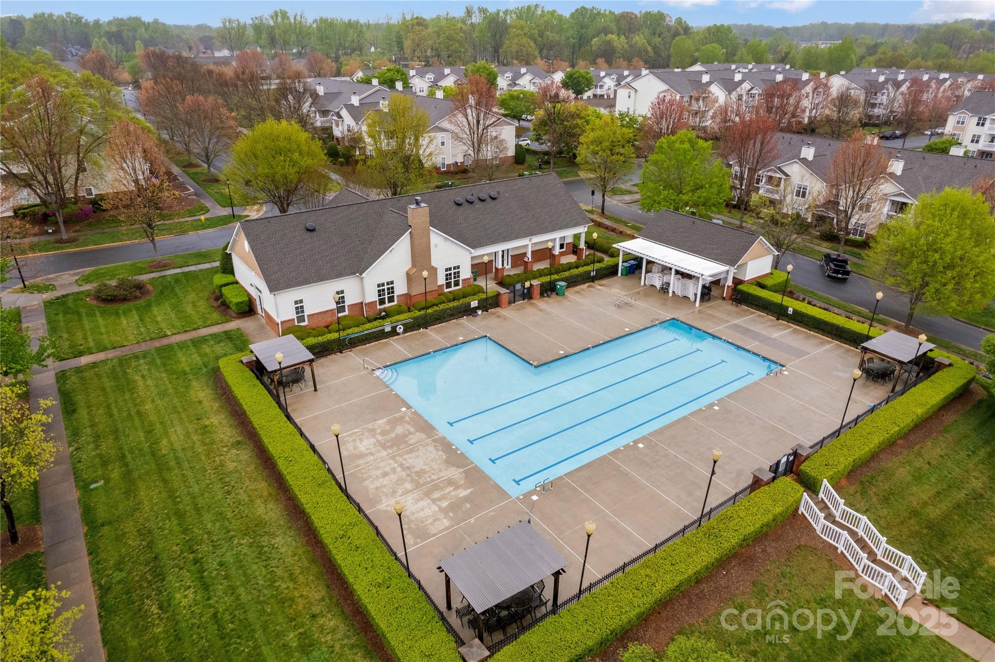 Alexander Chase - Residential