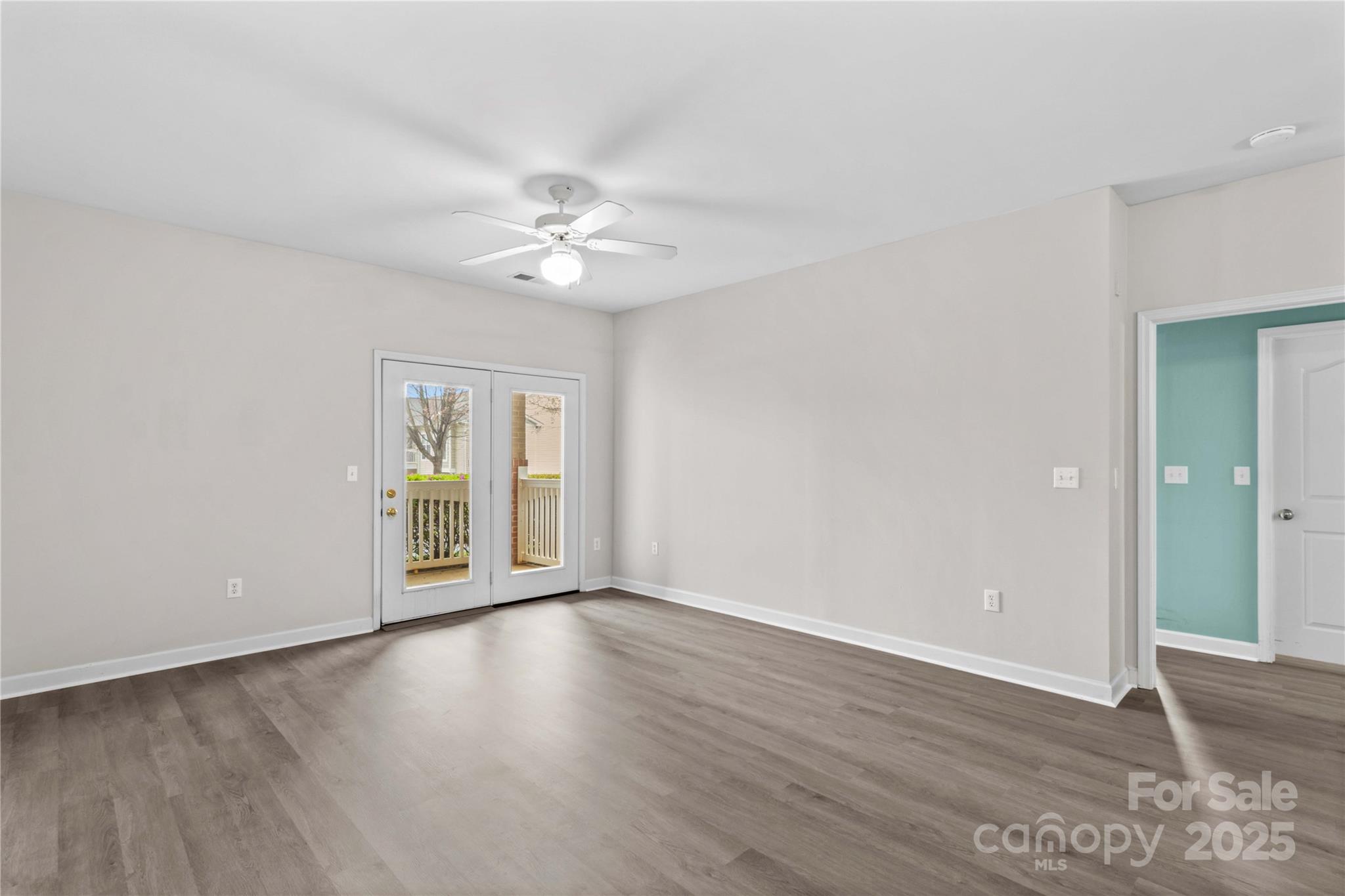 Alexander Chase - Residential