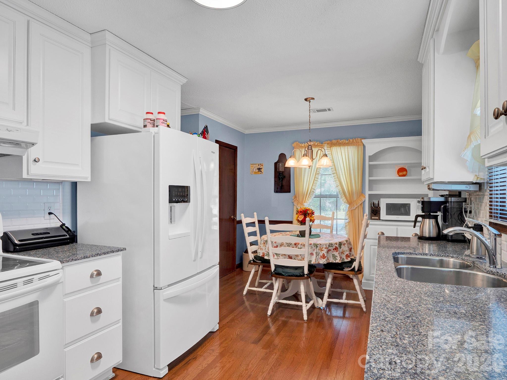 6412 Clearwater Drive