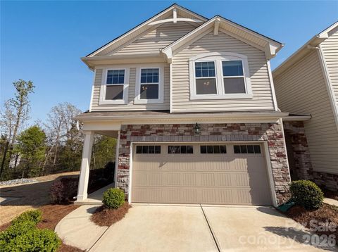 11122 Chalkbark Lane Charlotte NC 28262