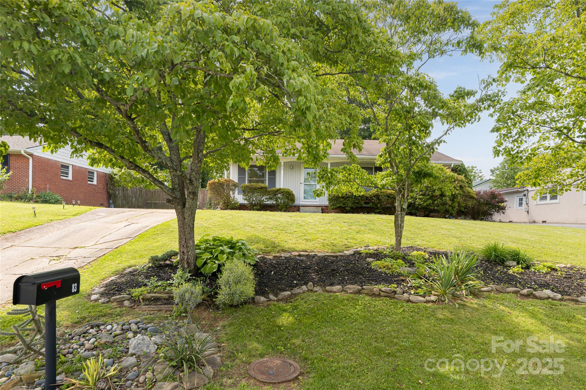 Knollwood - Residential