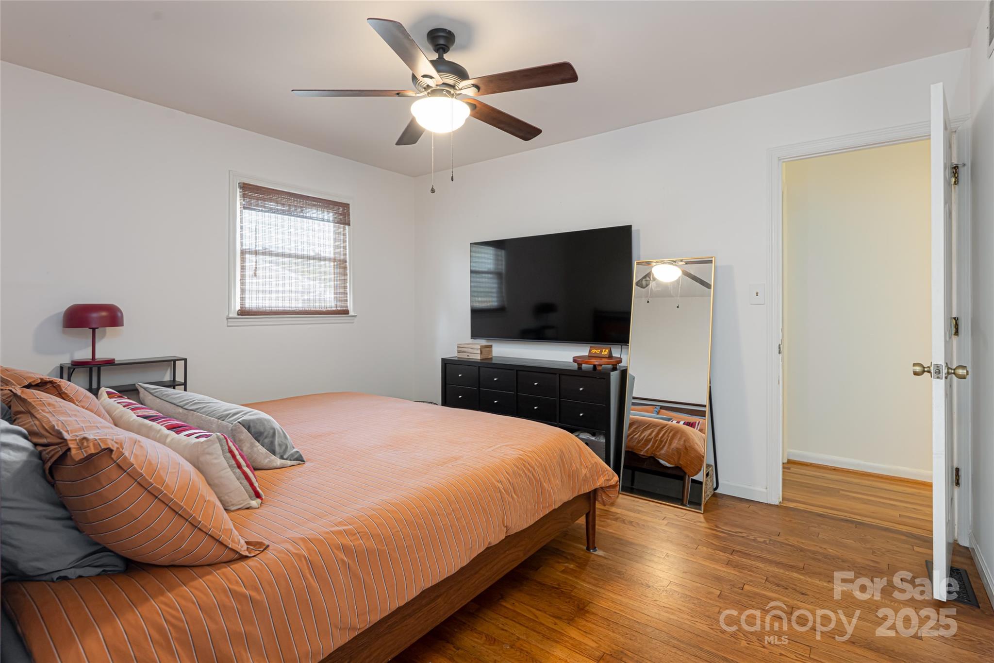 Knollwood - Residential