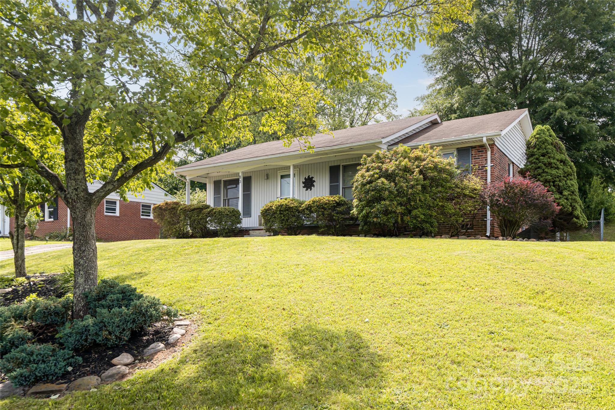 Knollwood - Residential