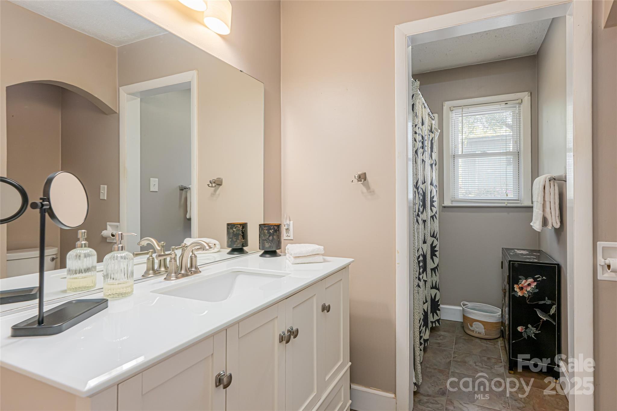 Knollwood - Residential