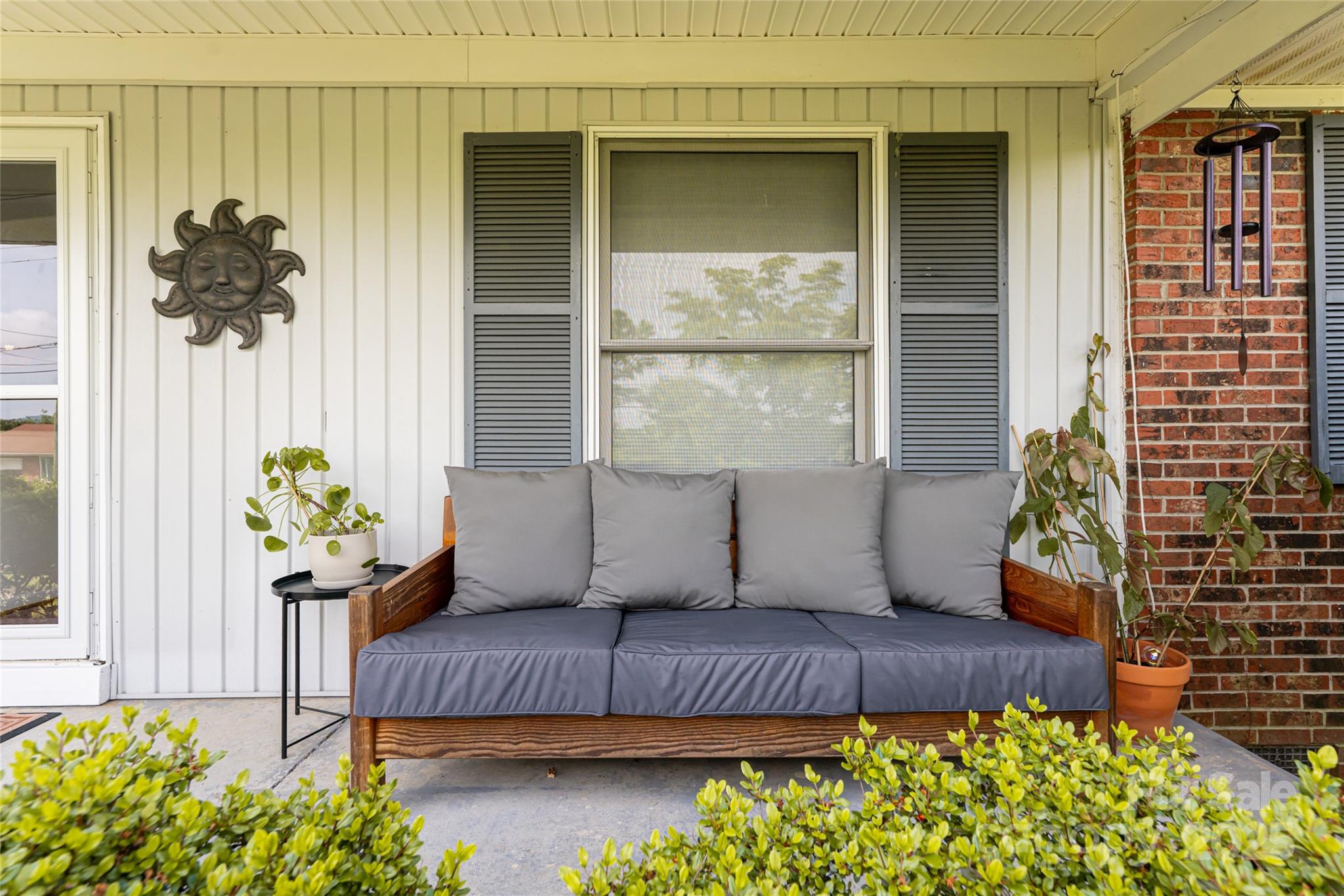 Knollwood - Residential