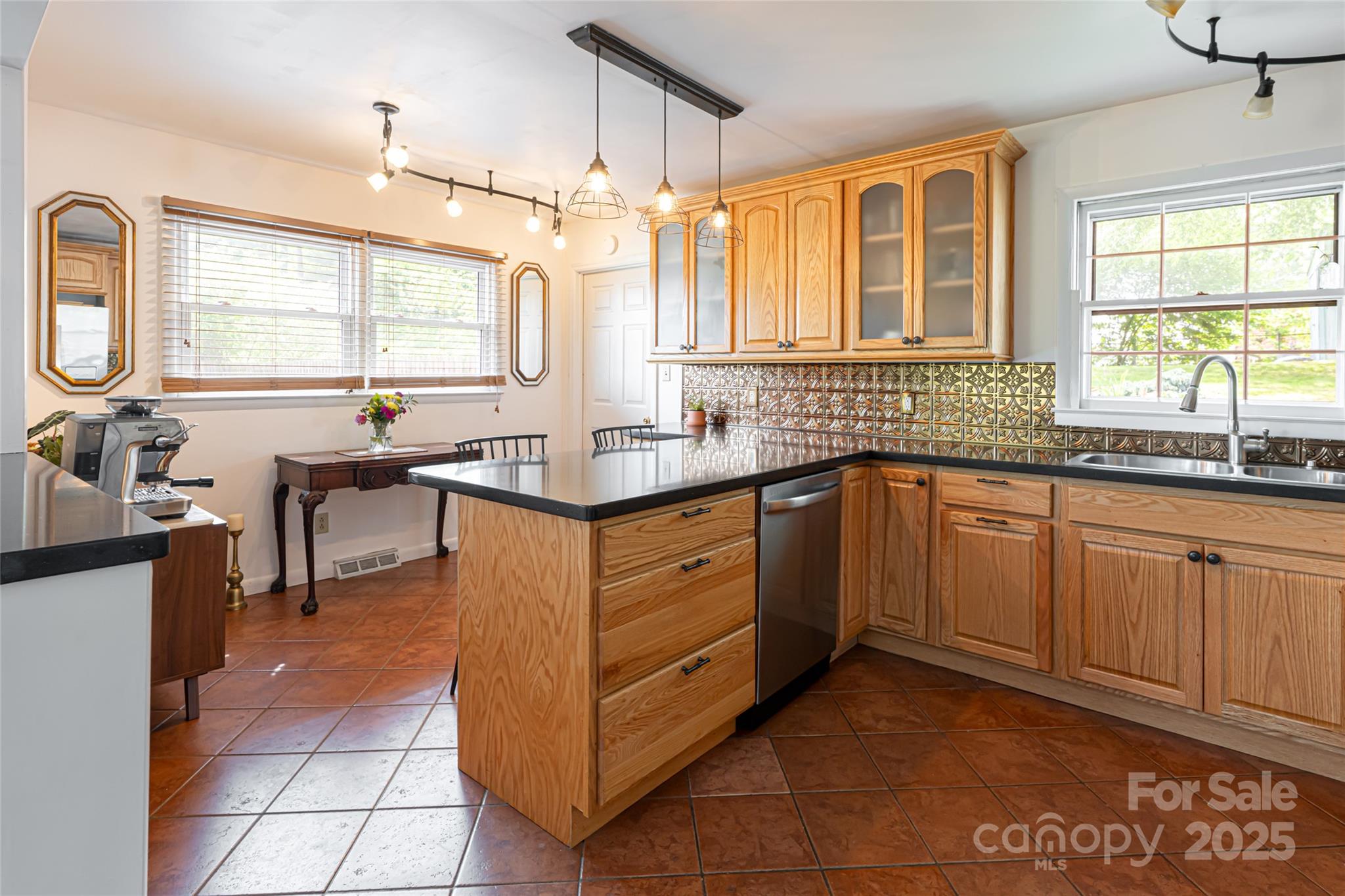 Knollwood - Residential