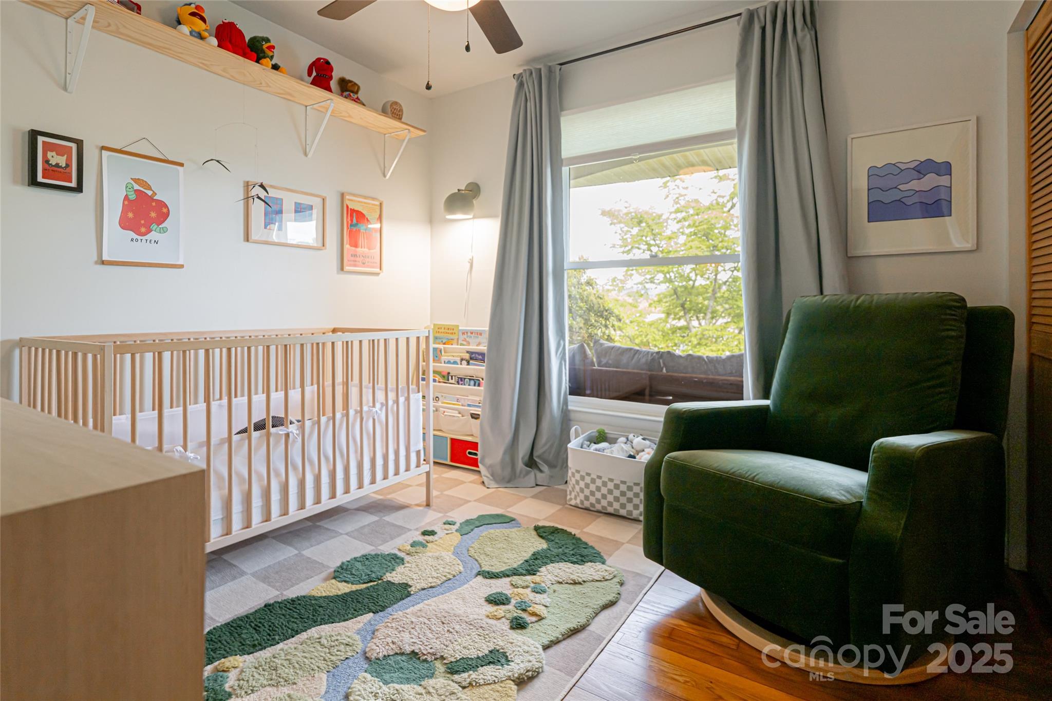 Knollwood - Residential