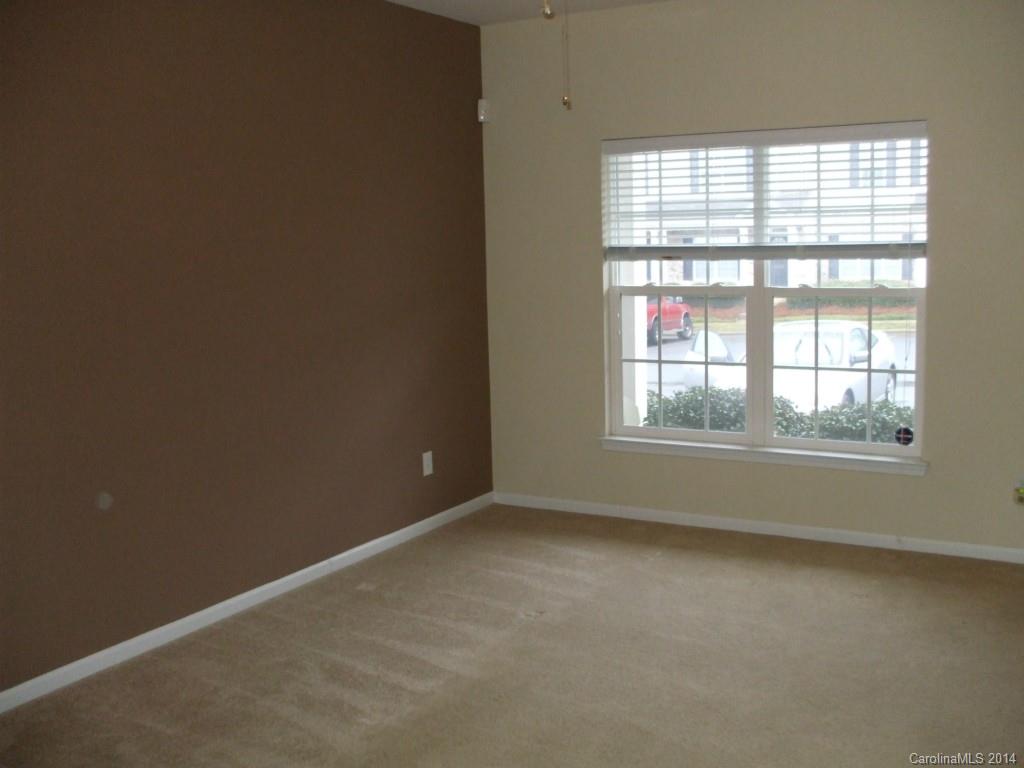 Carolina Crossing - Residential Lease